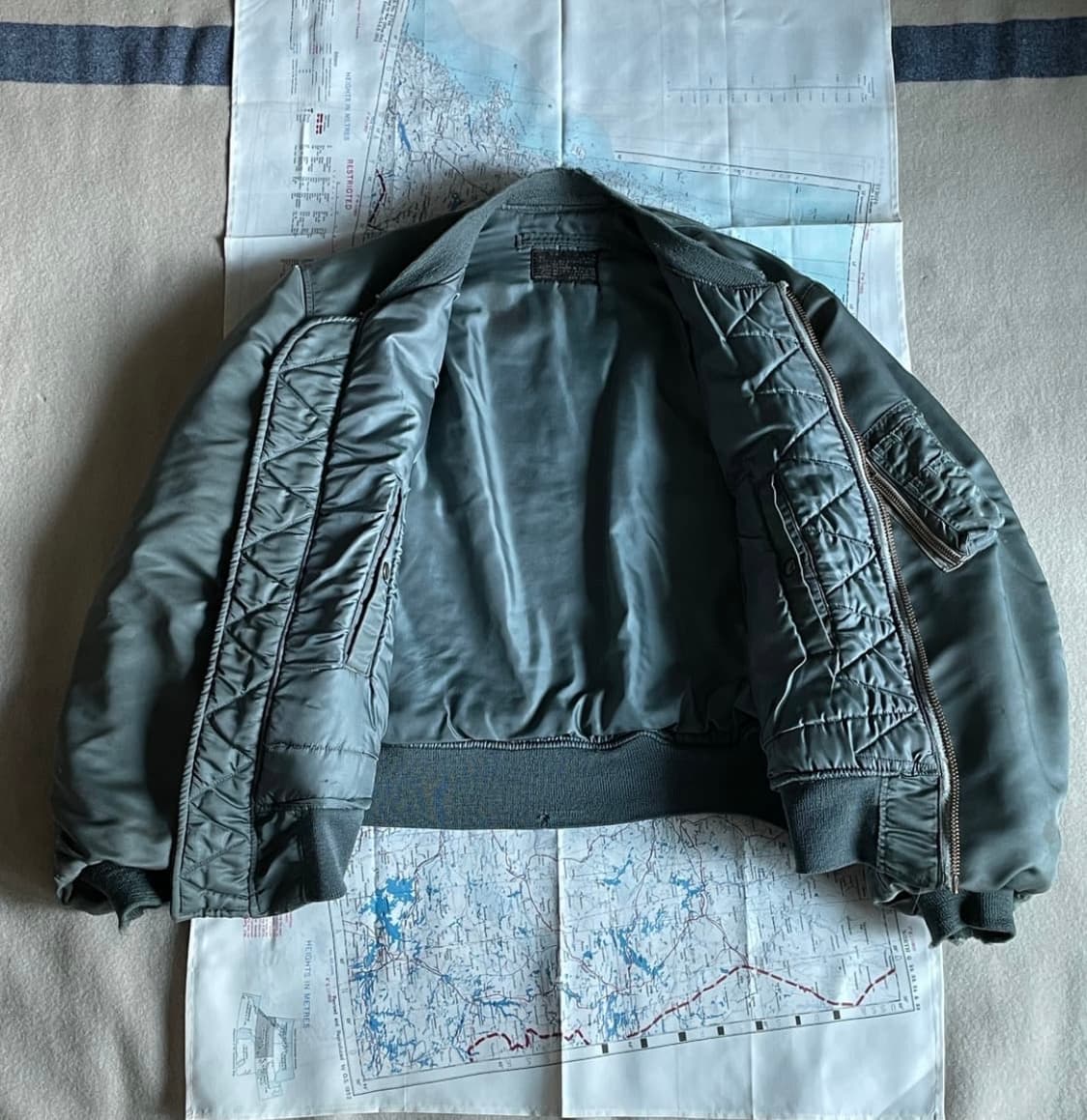 [L]50s 오리지널 ma-1 카키 상품이미지3