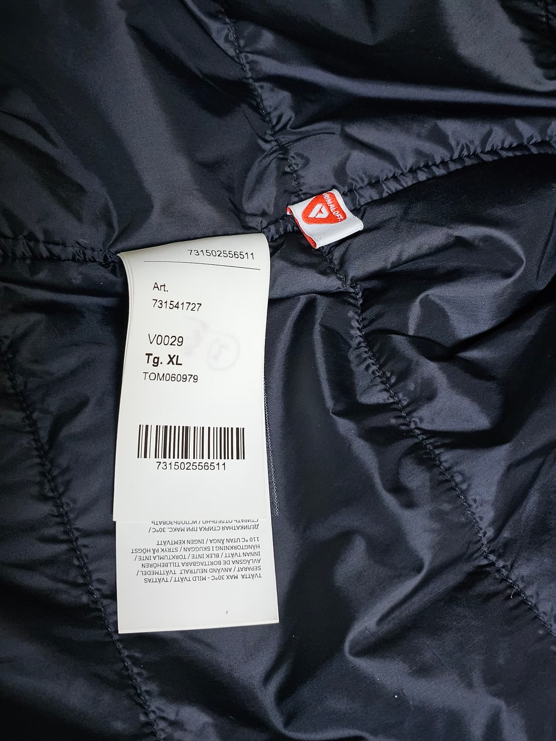 스톤아일랜드 소프트쉘 프리마로프트 코트 상품이미지8