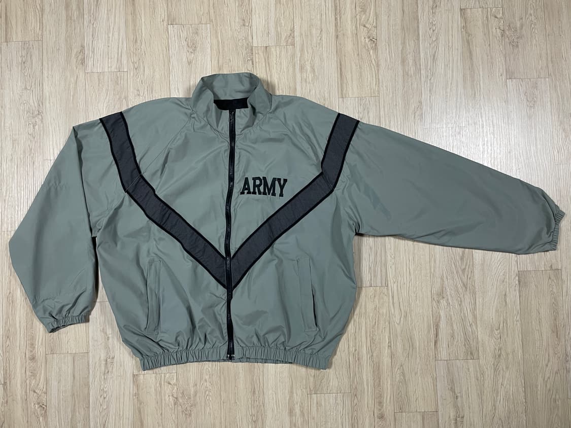 105~110) 미군 오리지널 IPFU 1세대 트레이닝 자켓(민트급) 상품이미지1