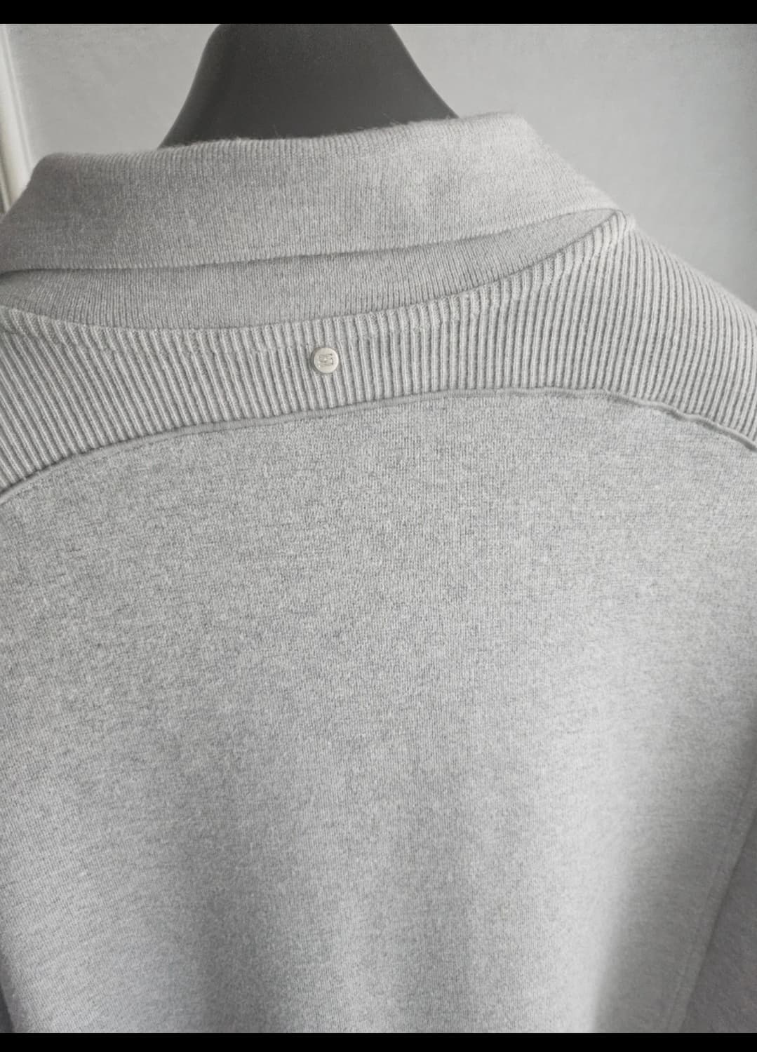 [거의 새것] 시스템옴므 오픈카라 니트 맨투맨 티셔츠 상품이미지4