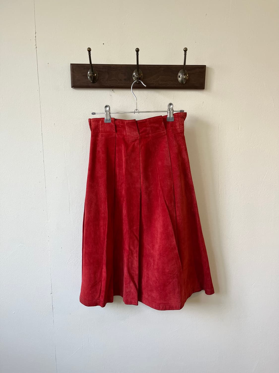 A/T 피그 스킨 핀턱 스커트 상품이미지4