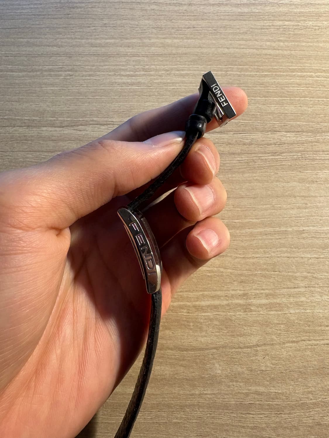 펜디 가죽 시계 상품이미지5