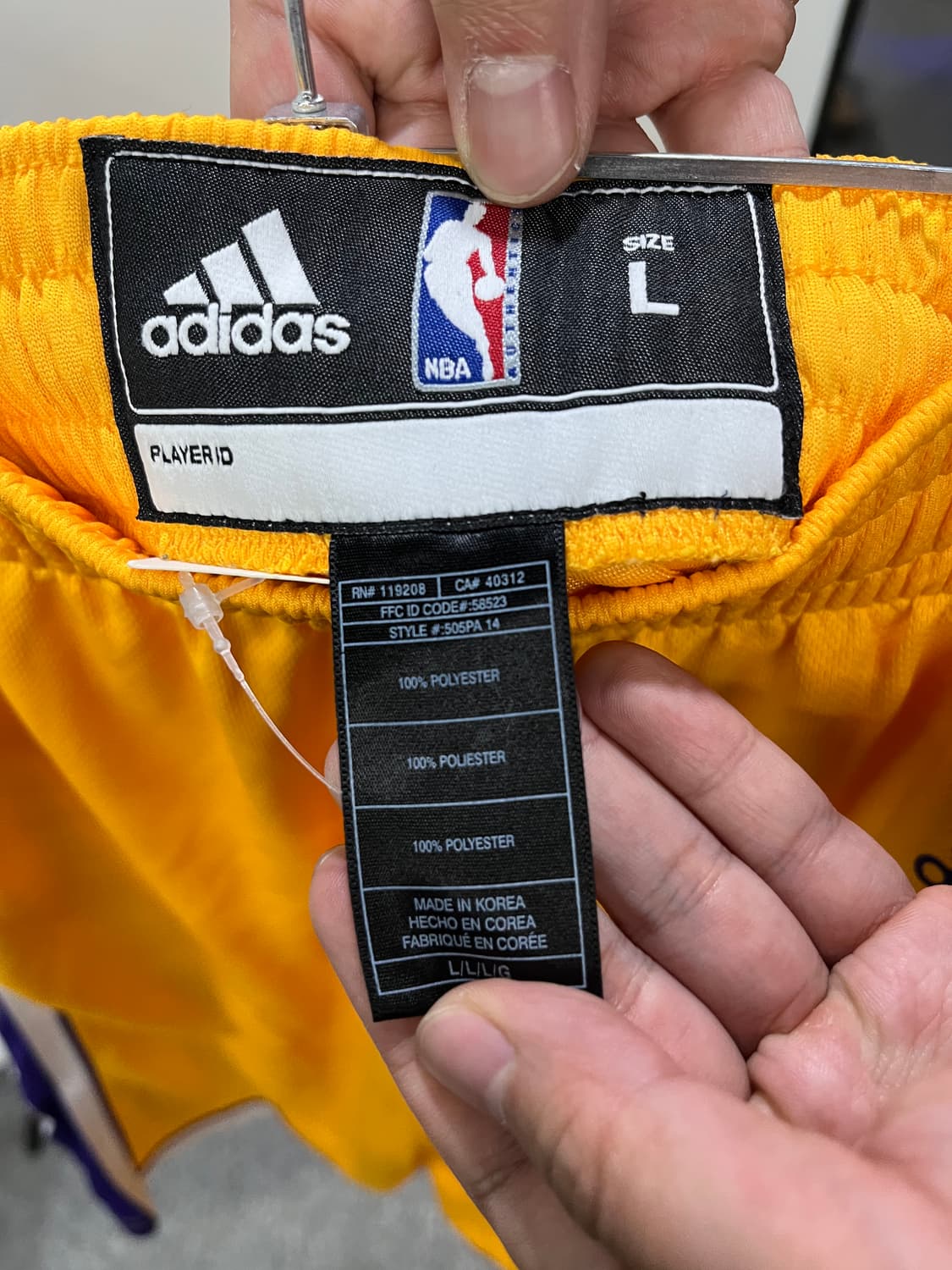 아디다스 NBA 농구 스윙맨 쇼츠 LA 레이커스 반바지  L사이즈 상품이미지4