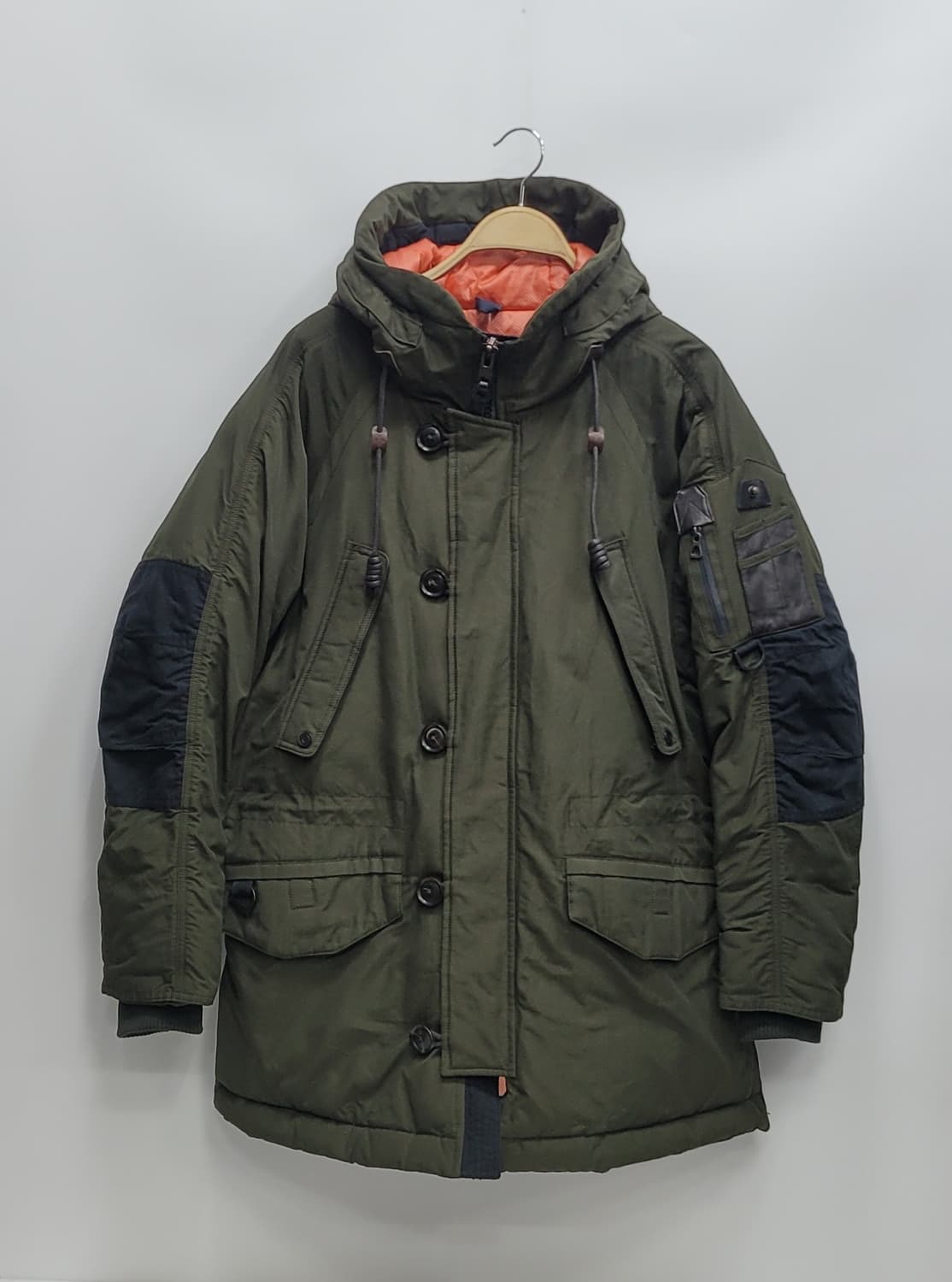 series 시리즈 빈티지 후드 패딩 자켓 / 남 100
 상품이미지1