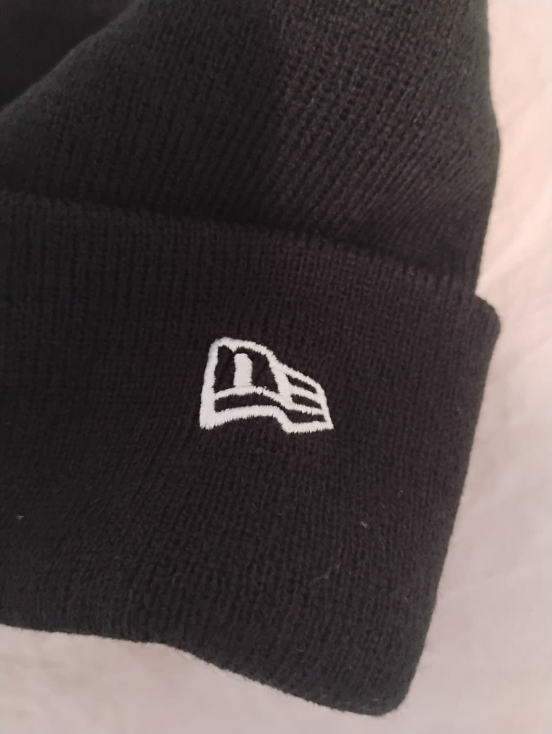 슈프림 뉴에라 반다나 박스 로고 비니 상품이미지2