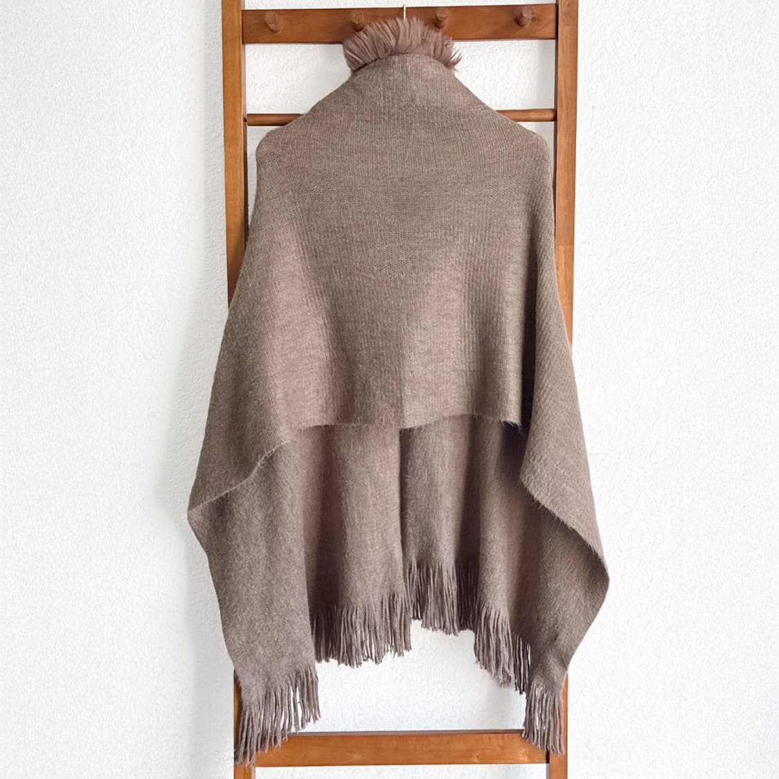 모카 퍼넥 프린지 케이프 상품이미지4