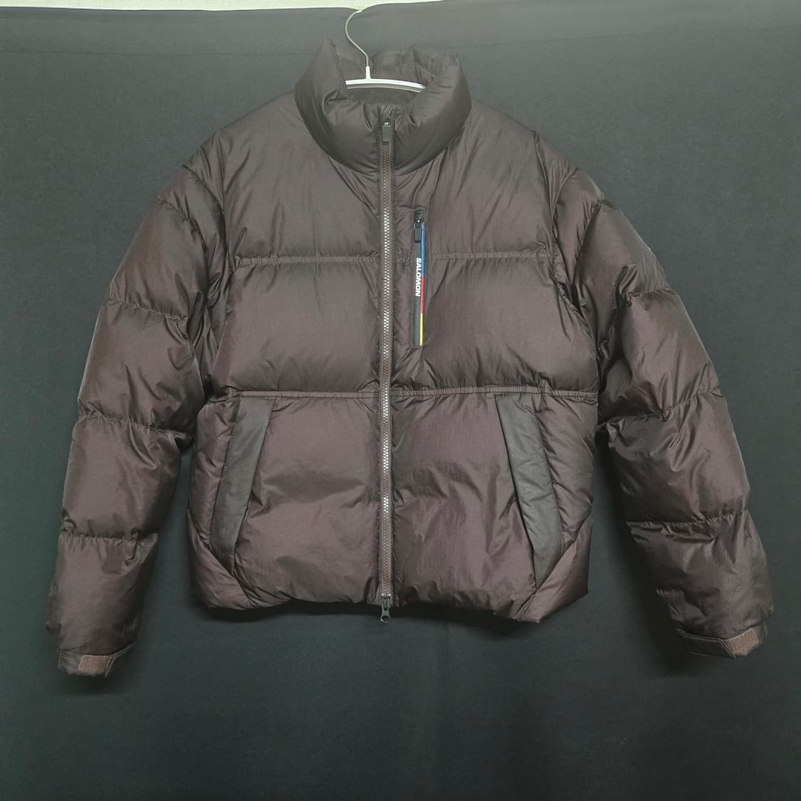 살로몬 컨투어 크롭 다운 자켓 초콜렛(S사이즈) 상품이미지1