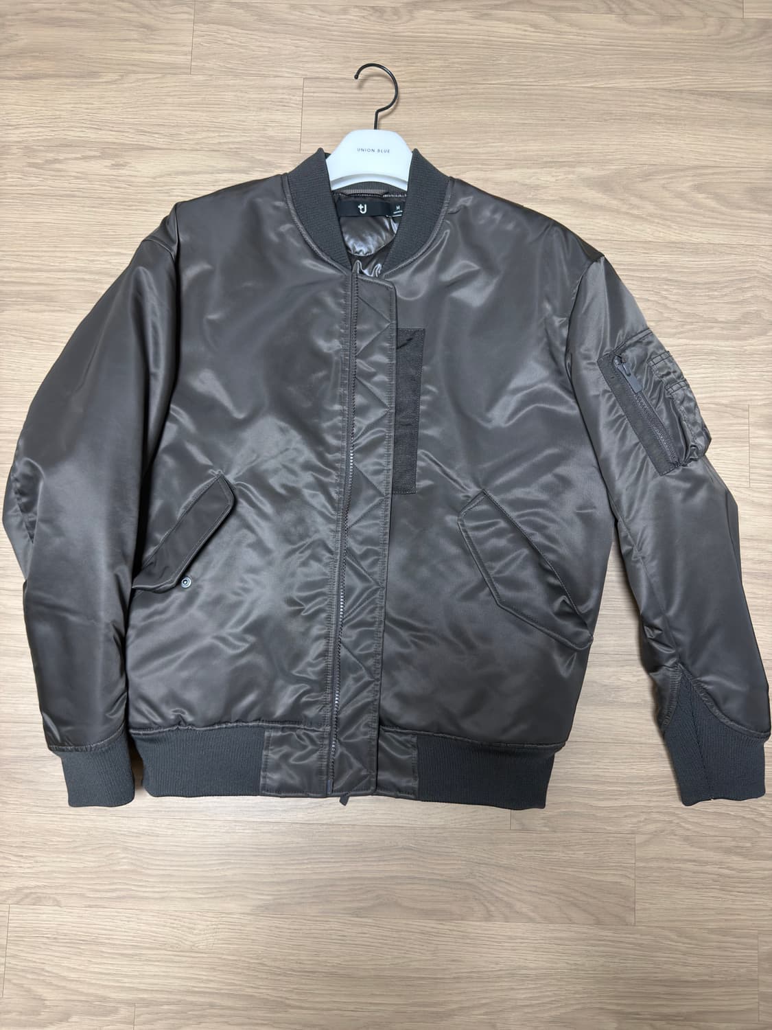 유니클로 질샌더 ma-1 상품이미지1