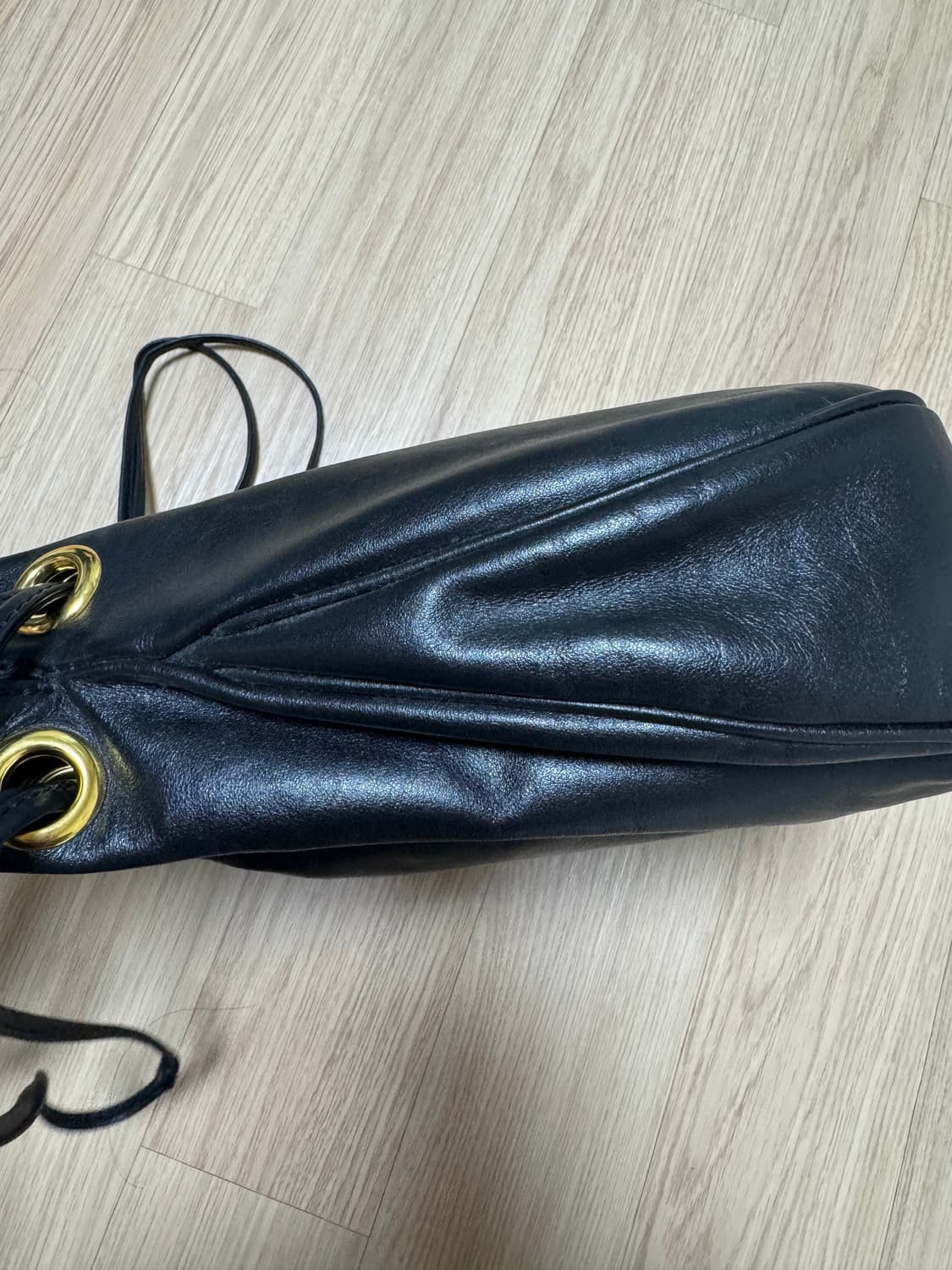 얼바닉30 레더클러치백 상품이미지4