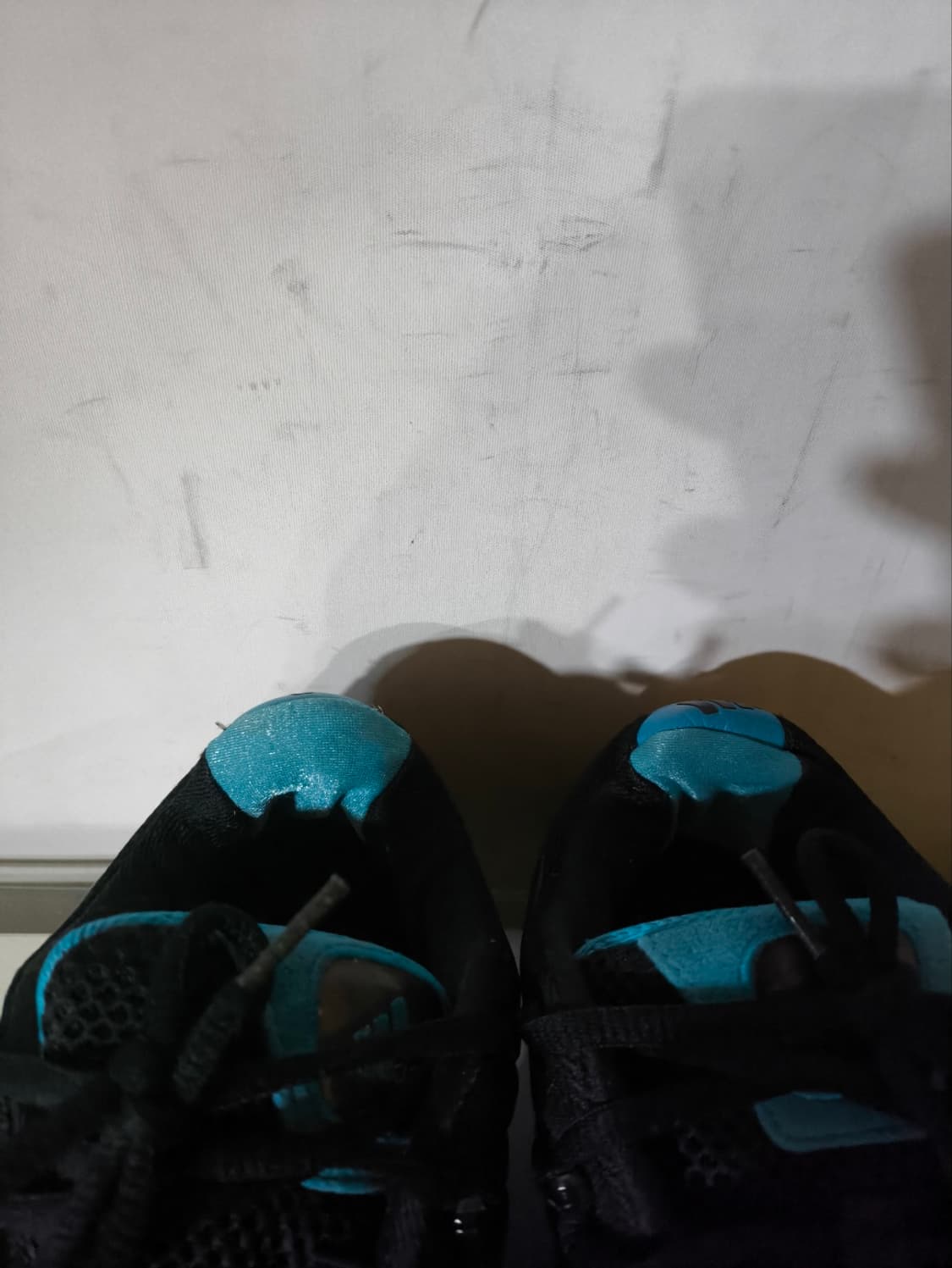 255mm 아디다스 바리케이드 테니스화 상품이미지5