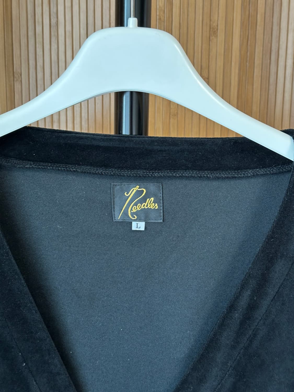 니들스 브이넥 가디건 벨루어  상품이미지5