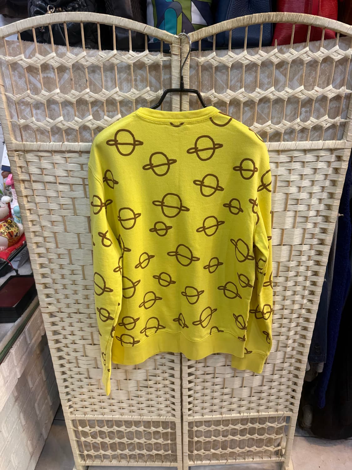 66-77 정품 아크네스튜디오 맨투맨 팝니다 상품이미지5