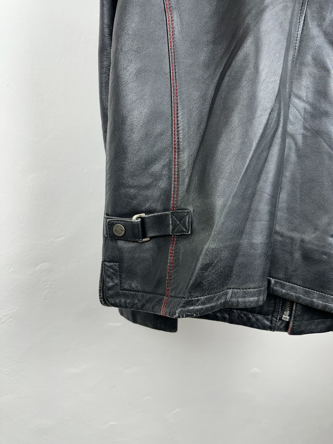 TNGT sheepskin leather red stitch jacket 상품이미지8