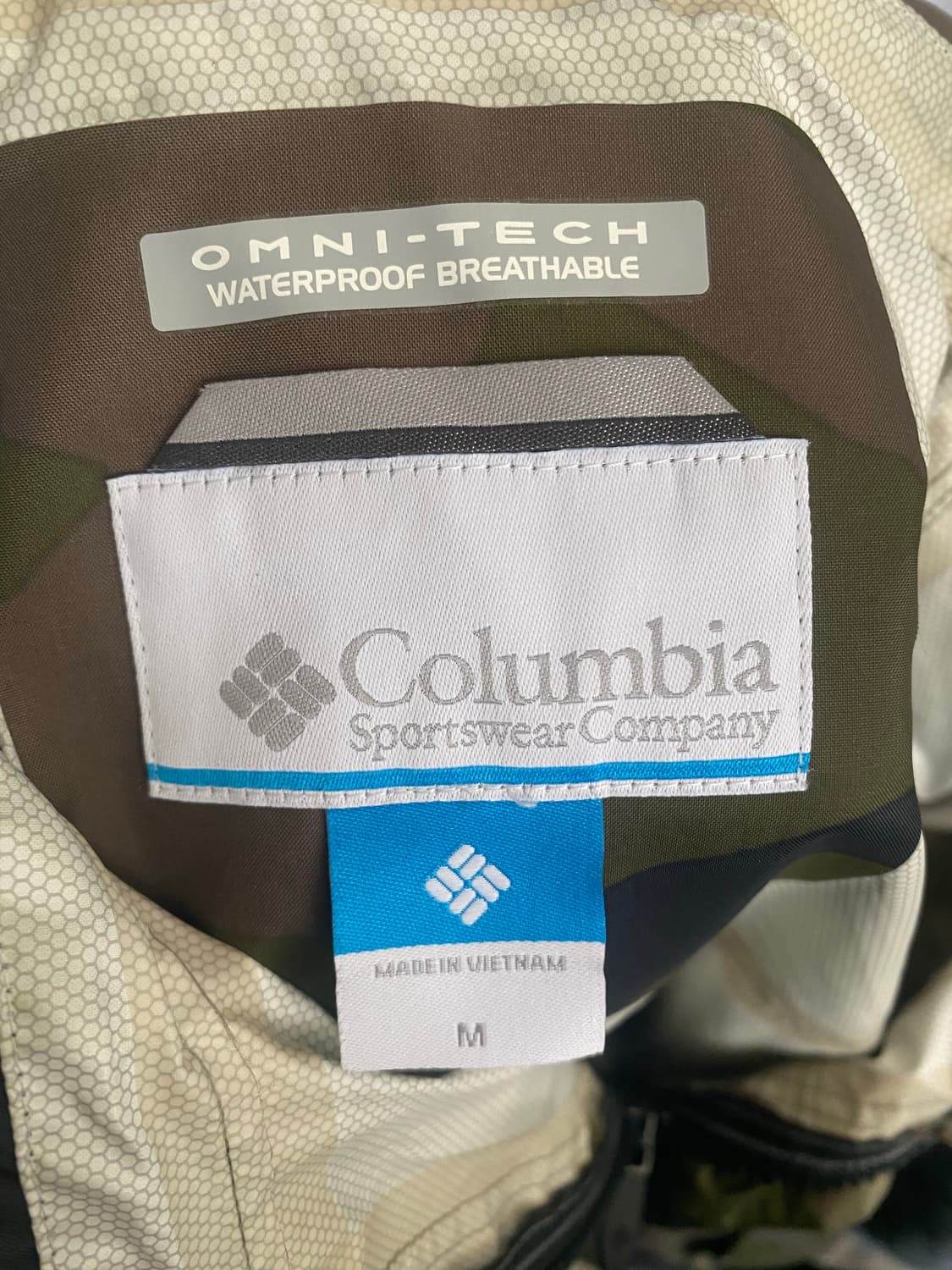 콜롬비아 카모플라쥬 옴니테크 바람막이 상품이미지7