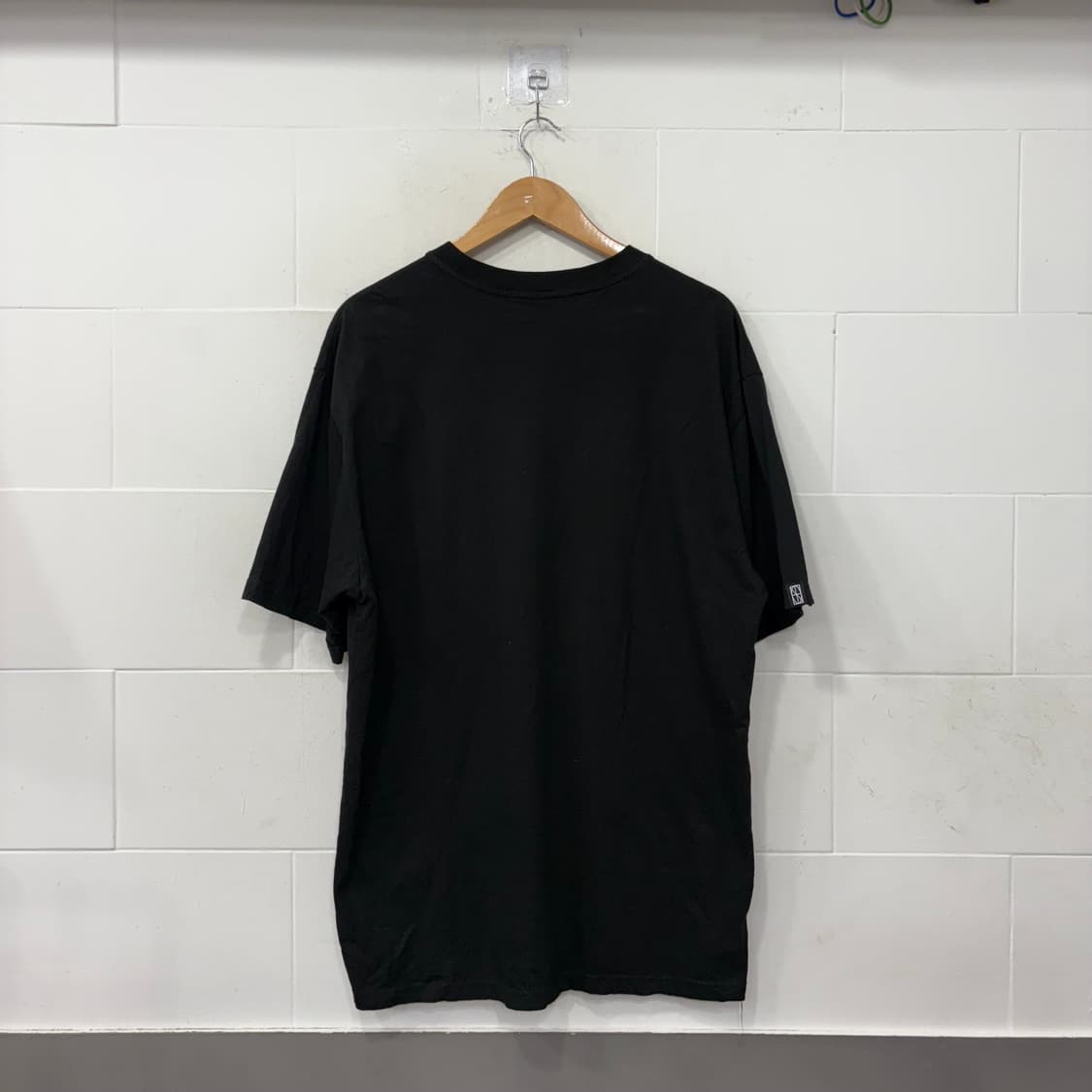 낫포너드 썬더 블러 로고 티셔츠 상품이미지5