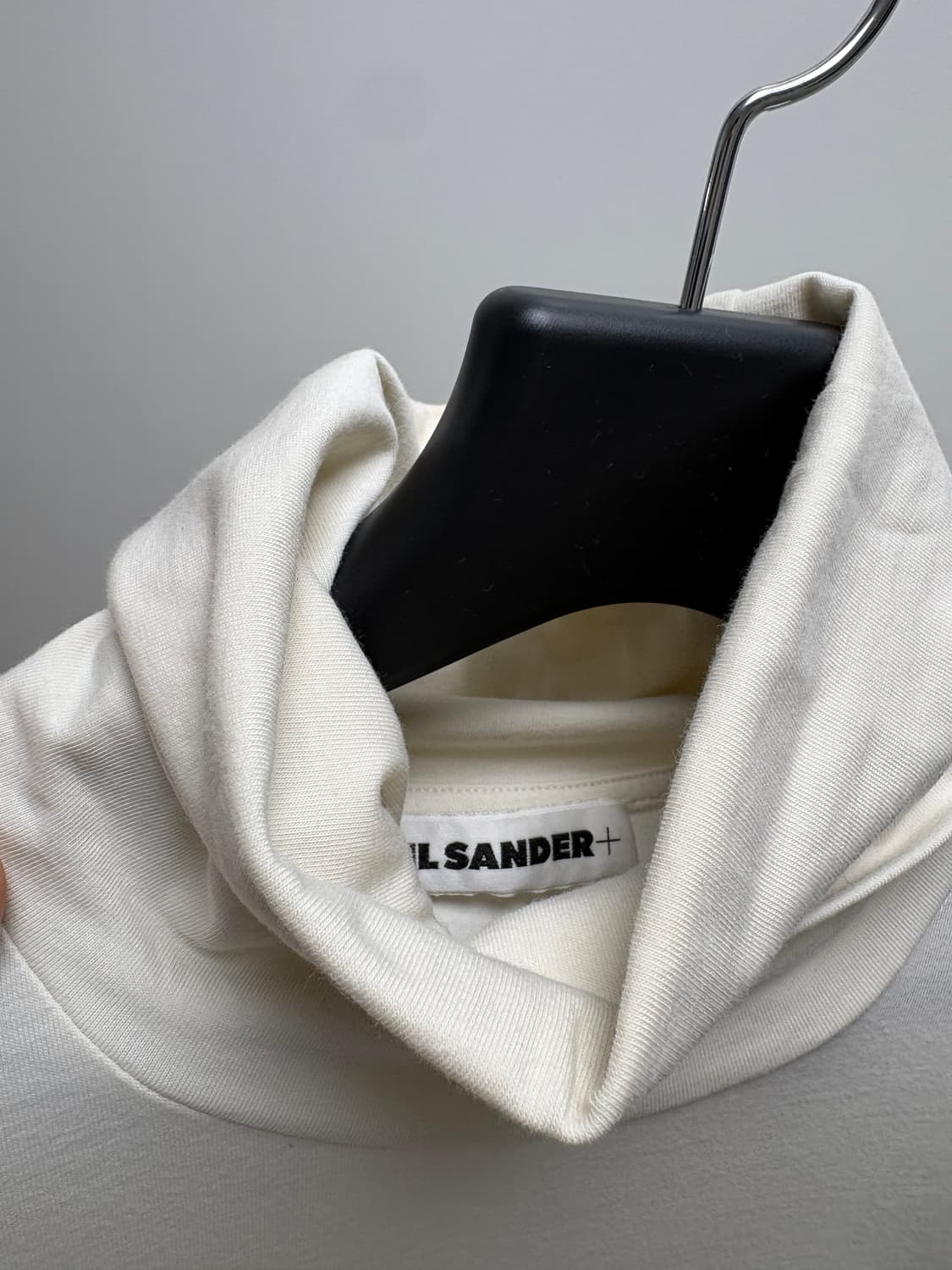 질샌더 아이보리 목티 상품이미지4