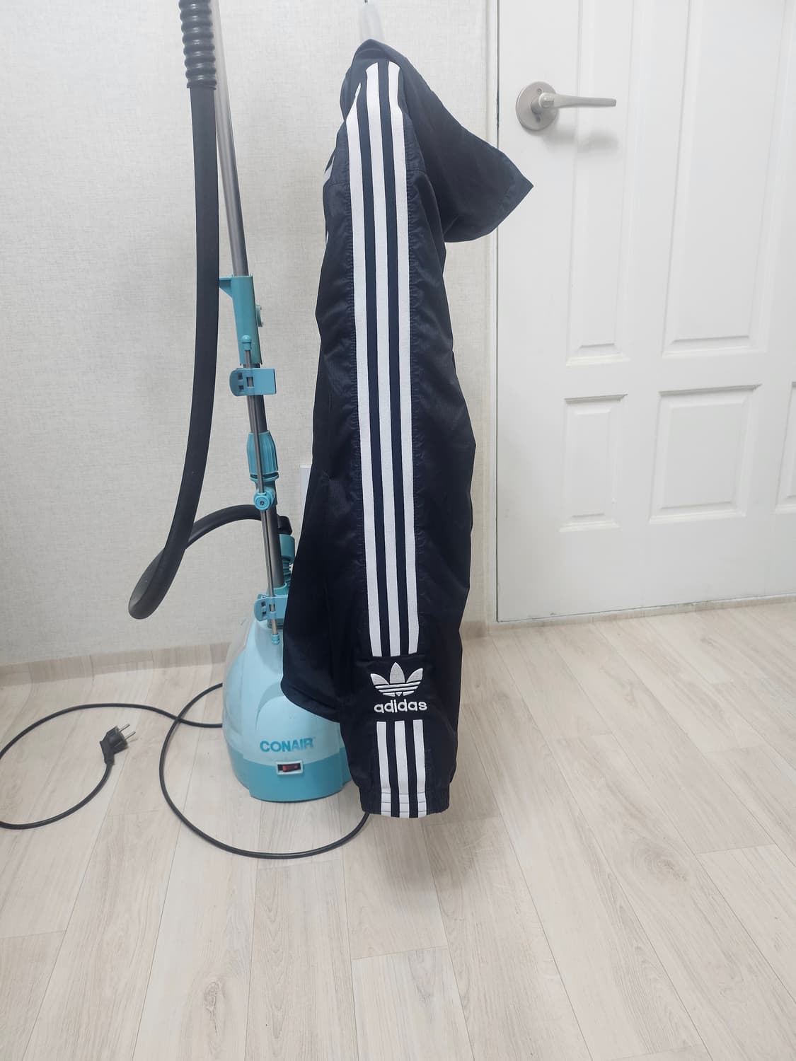 (105)XL ☆초대장급☆ 아디다스 파이어버드 락업 [검흰] 바람막이 상품이미지4