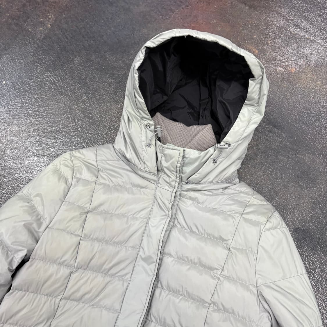 (55)띠어리x유니클로경량패딩 상품이미지3