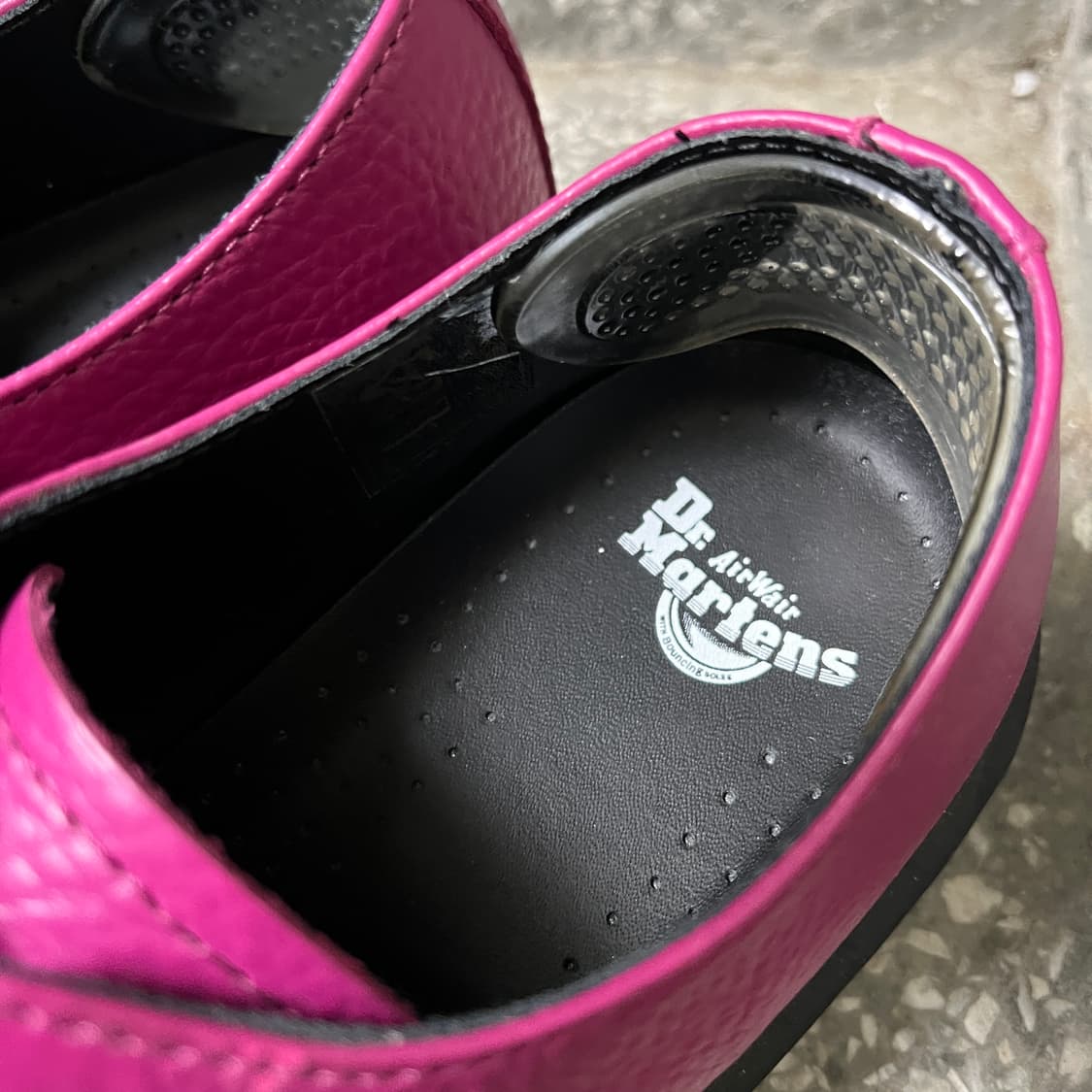 닥터마틴 amore 핫핑크 3홀 상품이미지5