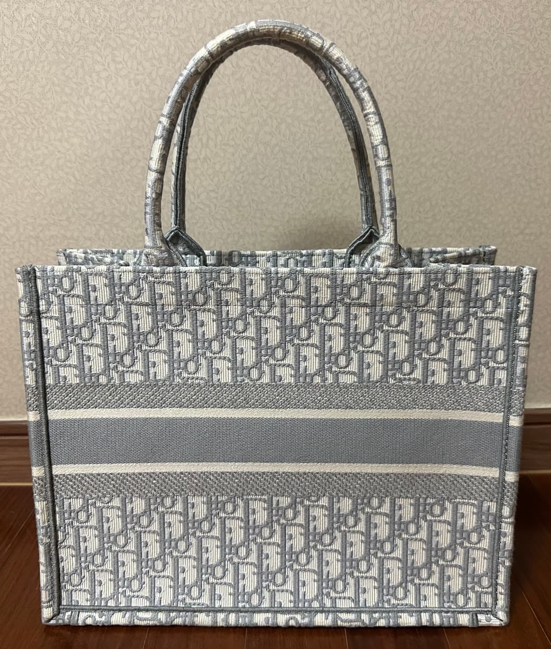 디올 토트백 상품이미지2