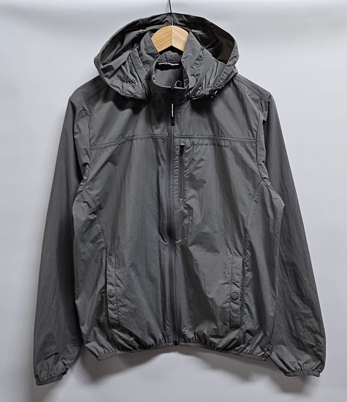 내셔널지오그래픽 후드 바람막이 자켓 M 상품이미지1