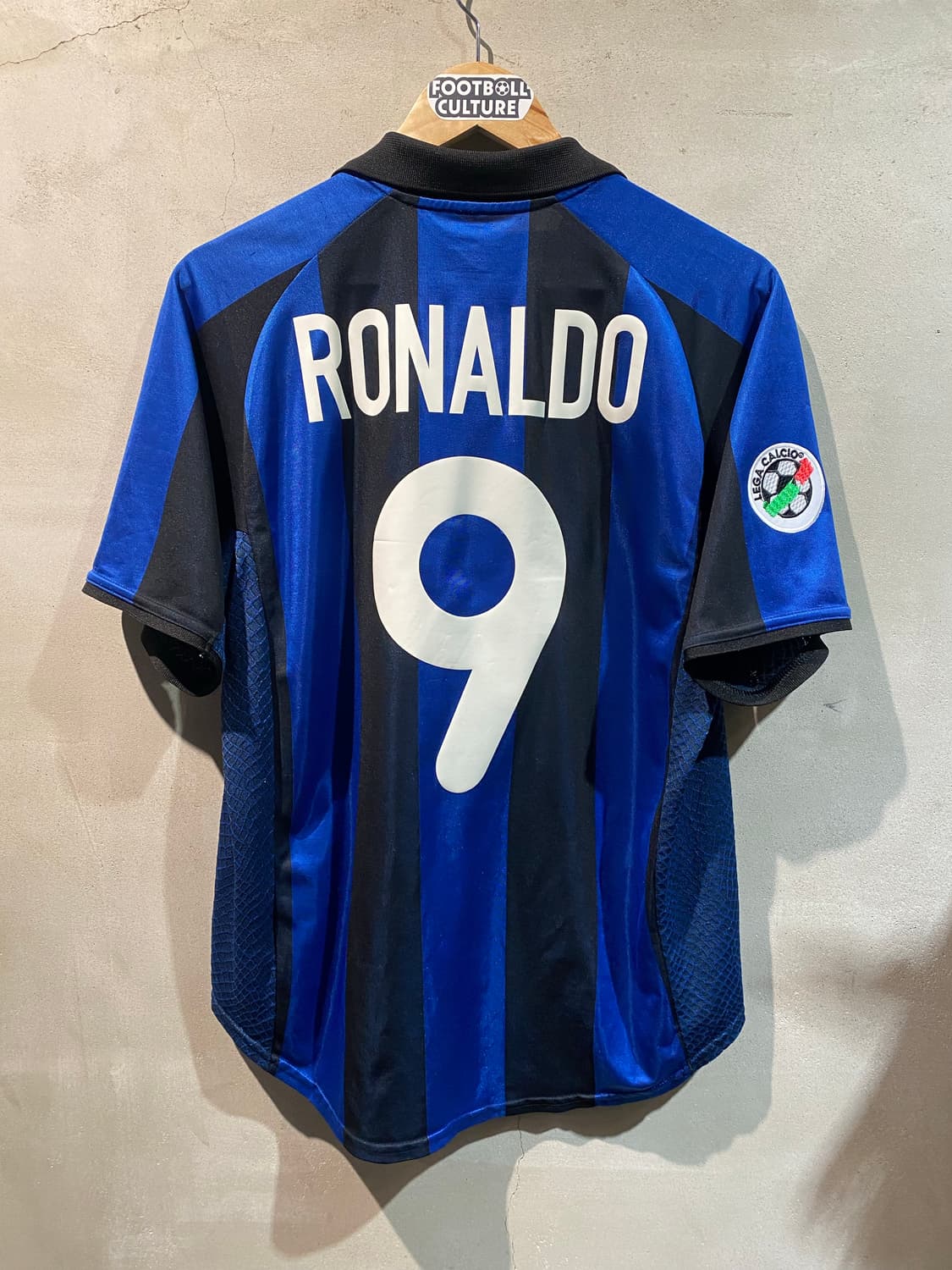 01-02 인터밀란 호나우두 (뱀피) 홈 유니폼 상품이미지7