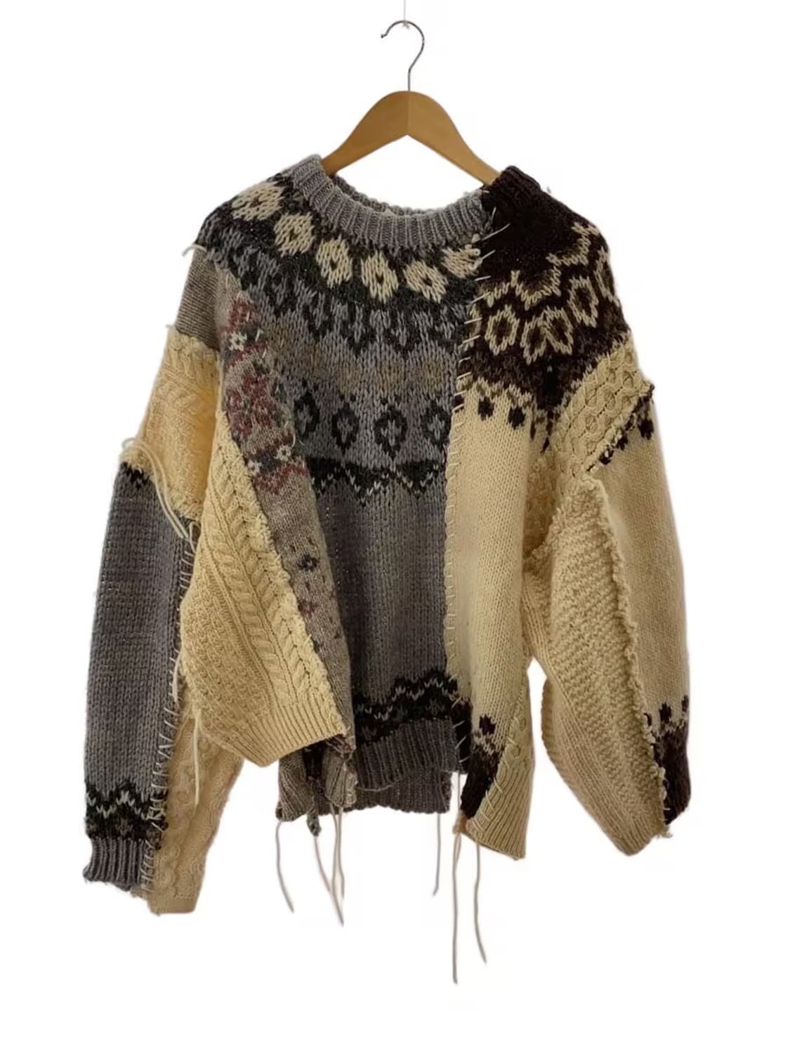 discovered Knit Sweater 상품이미지1