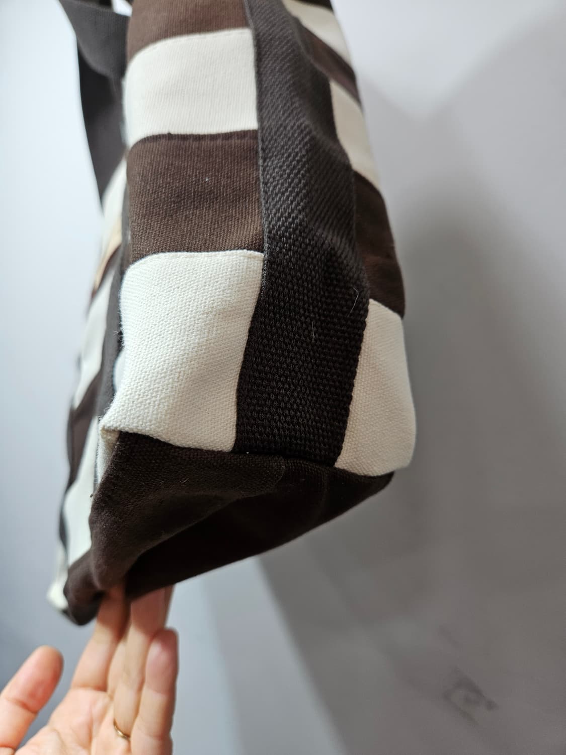 베이지/브라운 스트라이프 캔버스 토드백(에코백) 상품이미지5