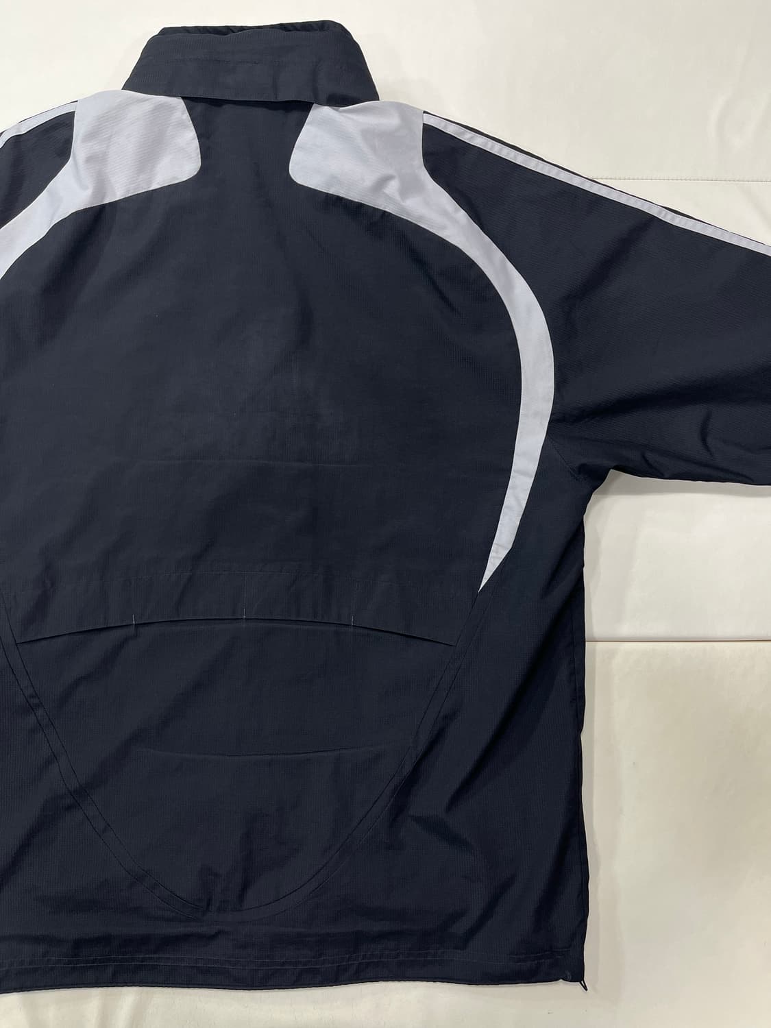 아디다스 리버풀 FC 우븐 자켓 상품이미지8