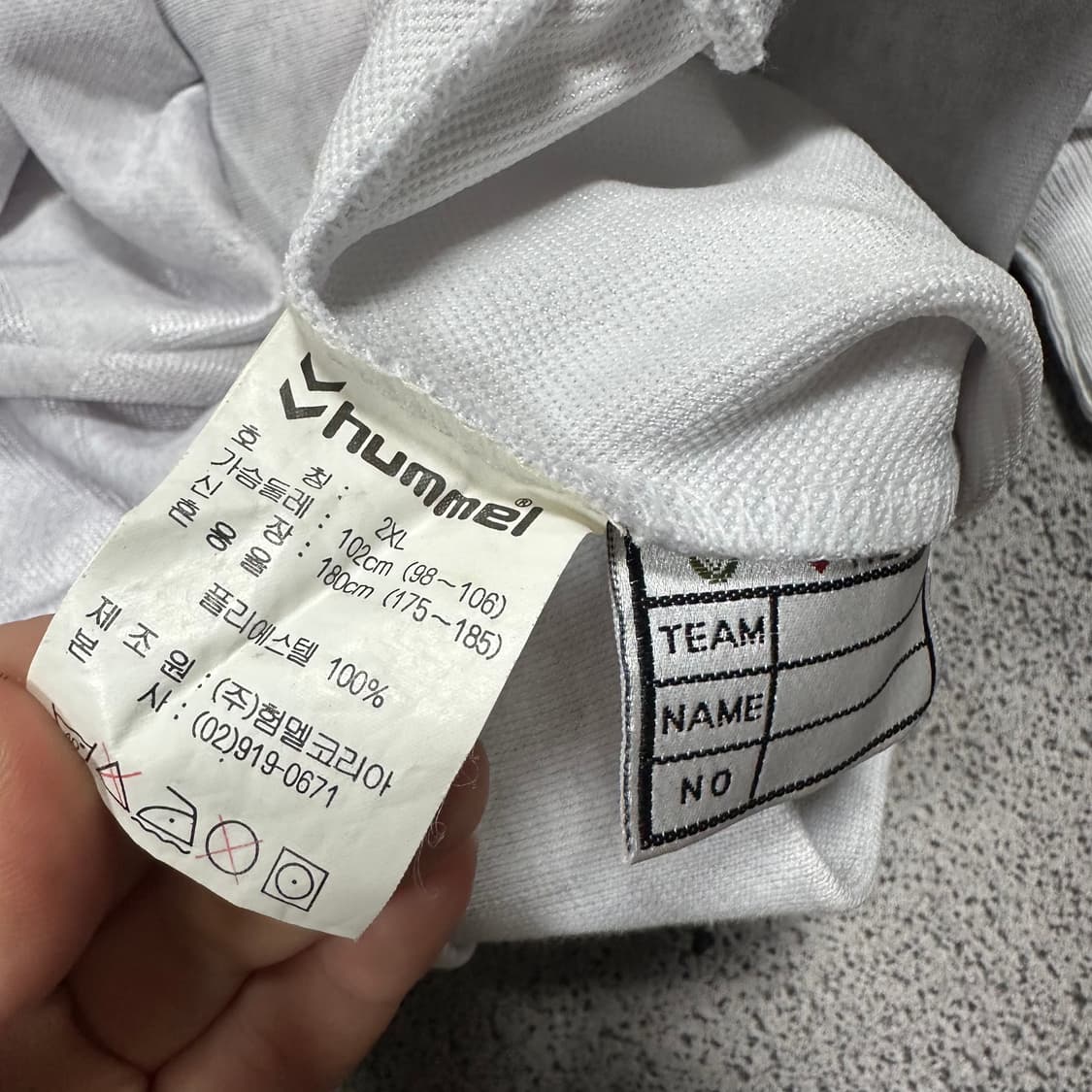 ✨ (바배) 험멜 화이트 레드 배색 맨투맨  상품이미지4