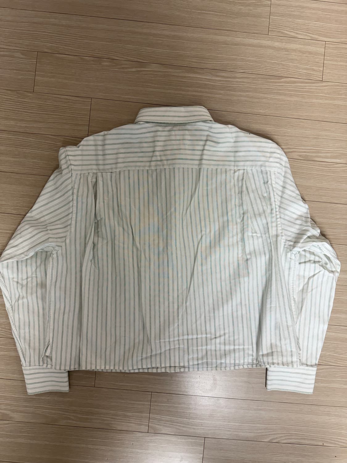 유니클로 jw앤더슨 스트라이프 셔츠 상품이미지4