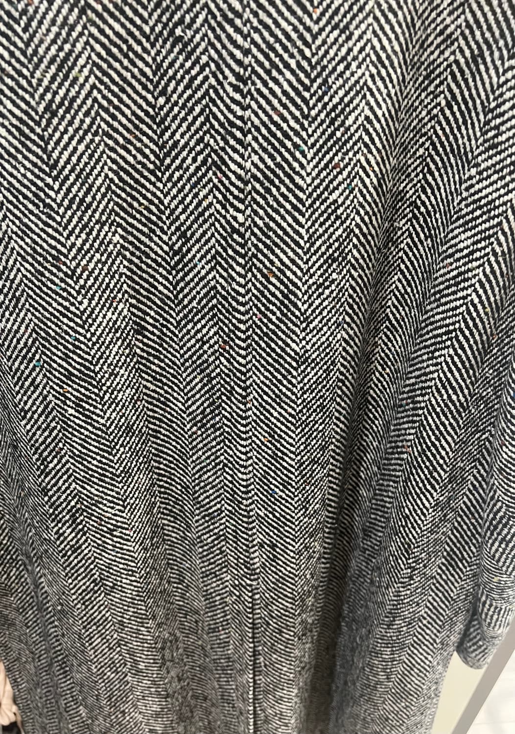 애프터프레이 로건 헤링본 카 코트 상품이미지5