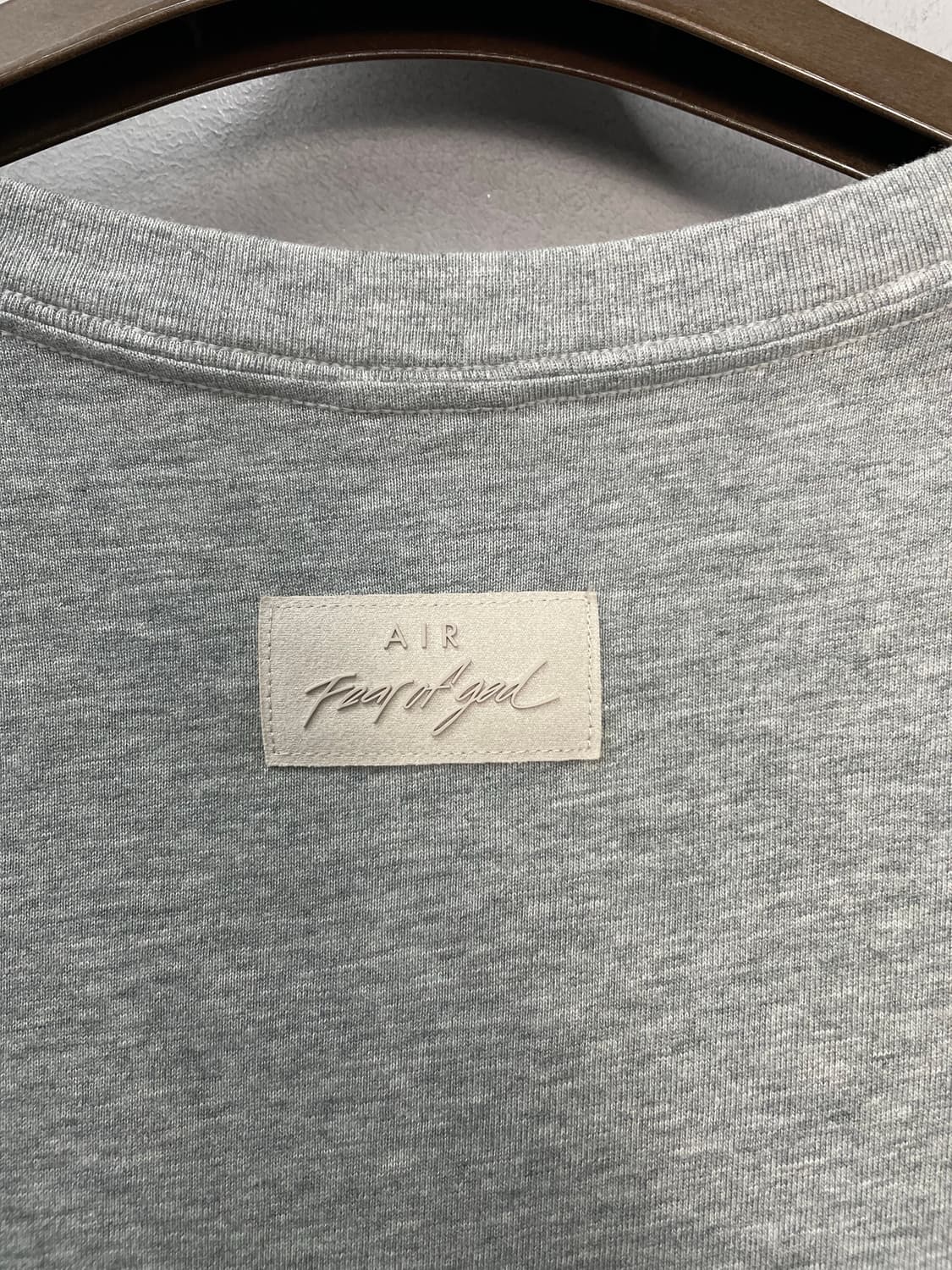 나이키 x 피어오브갓 웜업 그레이 반팔 H1695 상품이미지5