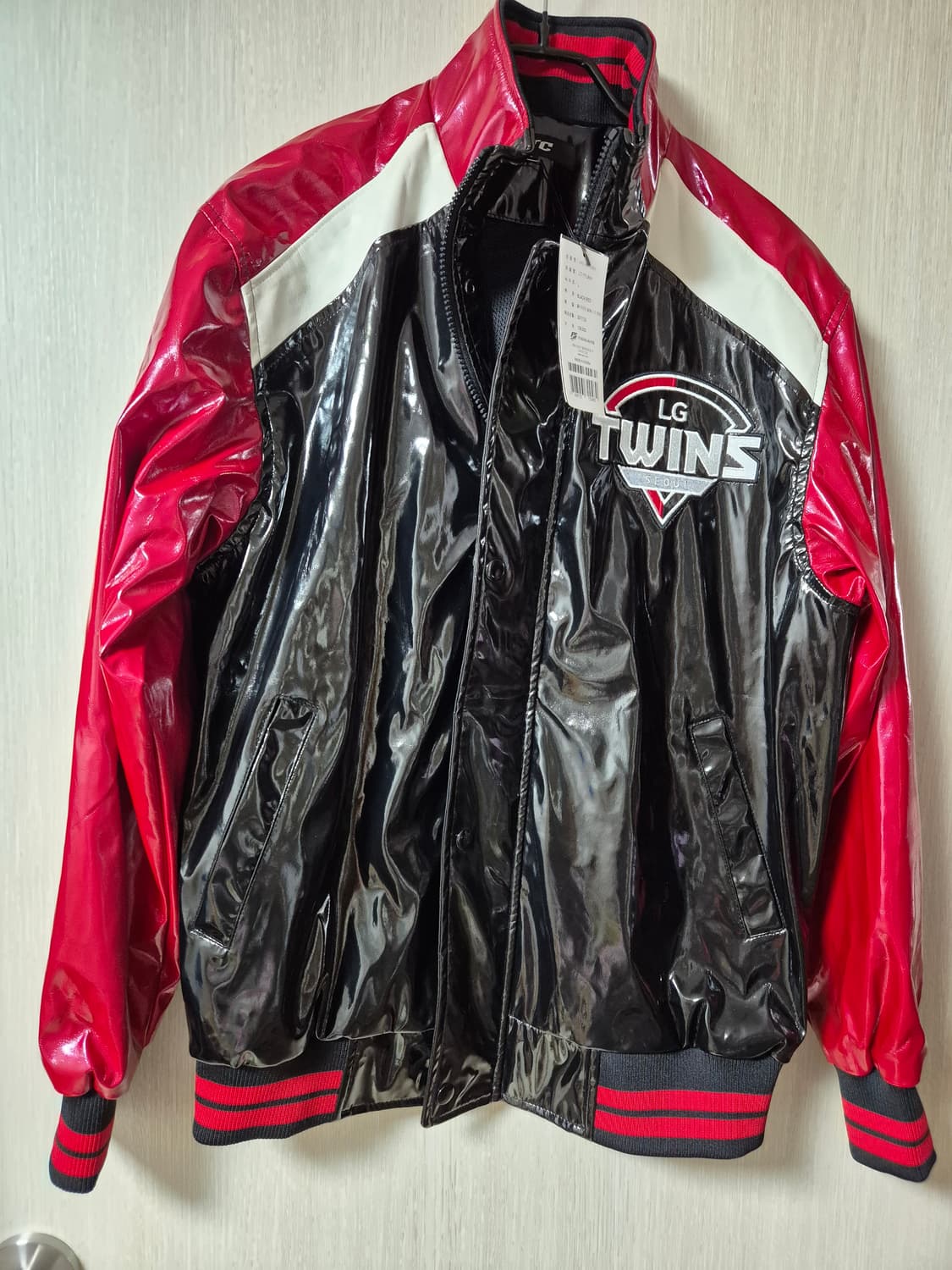 (새제품) LG트윈스 야구점퍼 자켓 유광점퍼  라지 상품이미지2