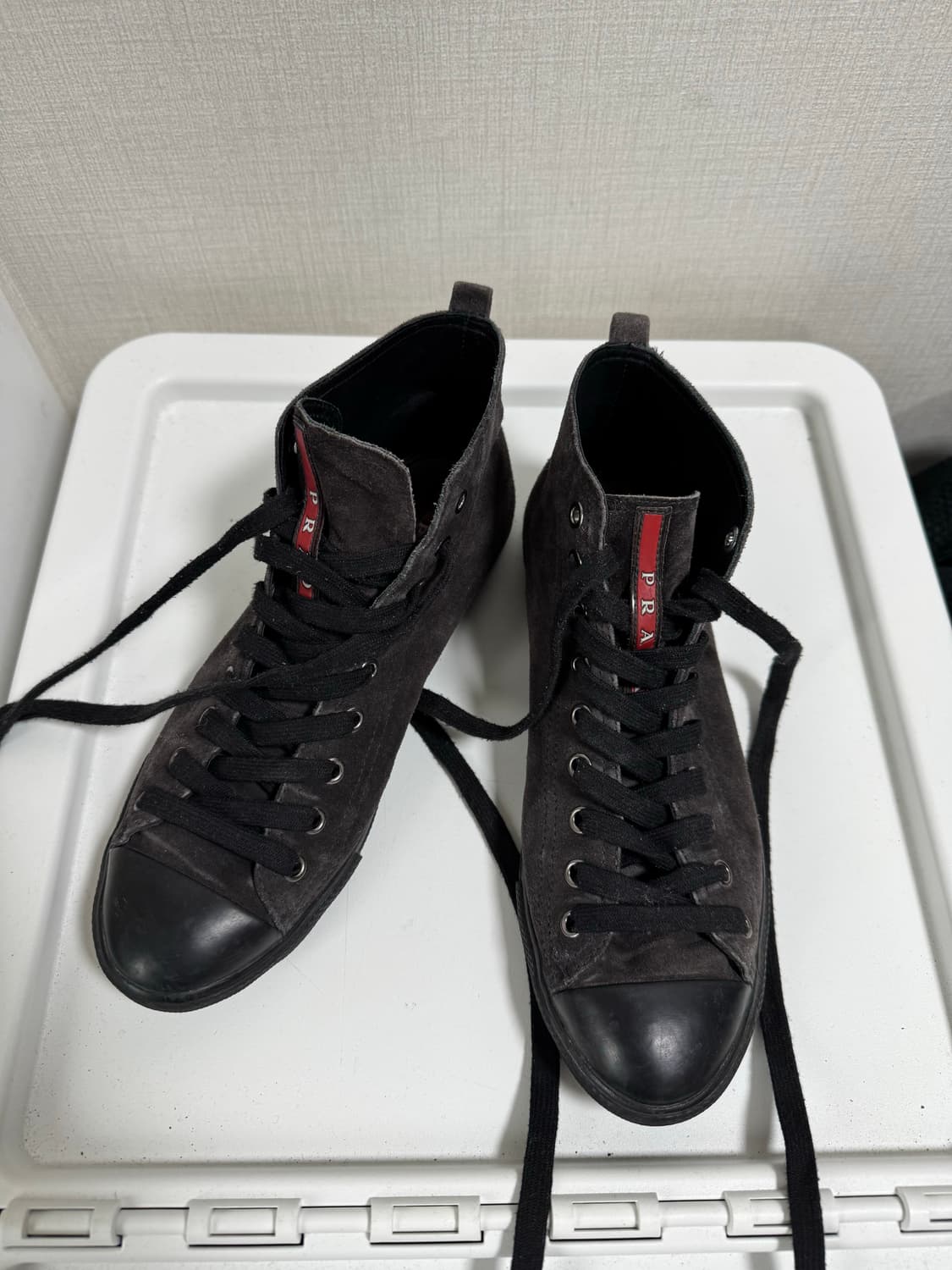 프라다 스웨이드 하이탑 상품이미지3