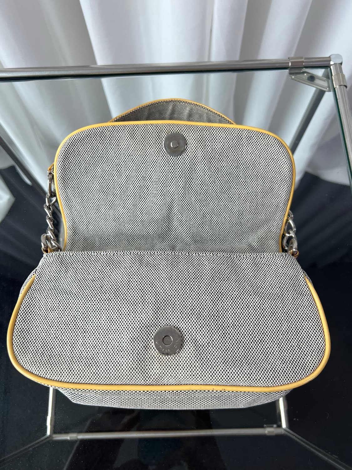 샤넬 No.5 카멜리아 숄더백 상품이미지8