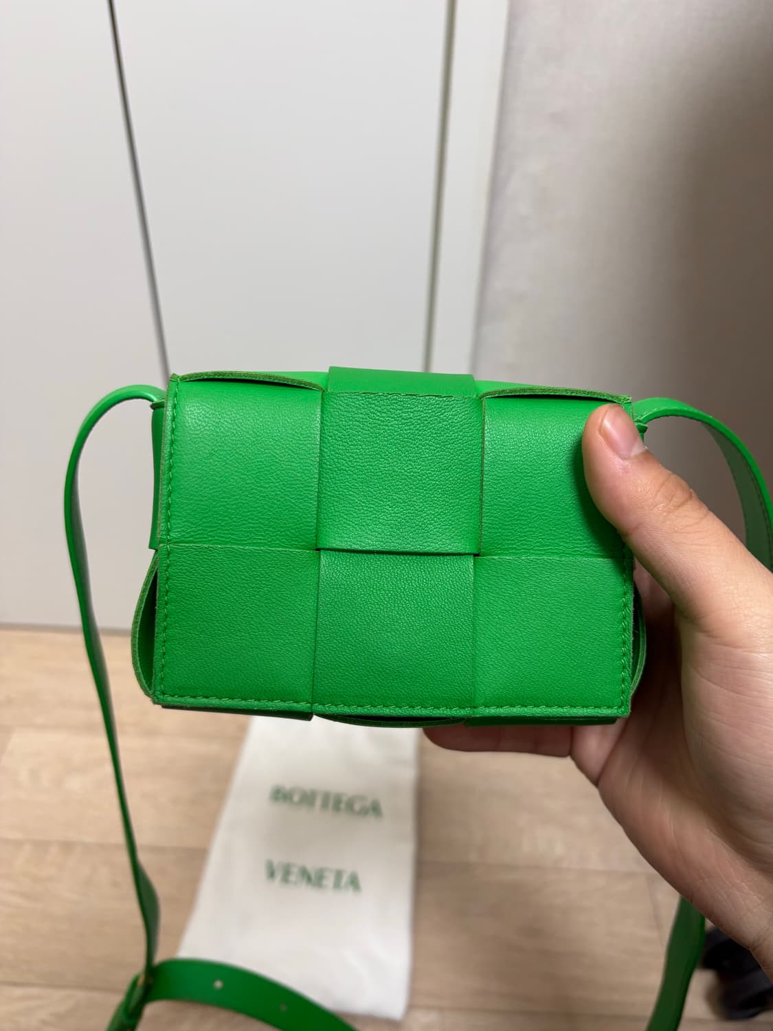 (새상품급, 정품) 보테가베네타 카세트백 미니 상품이미지2