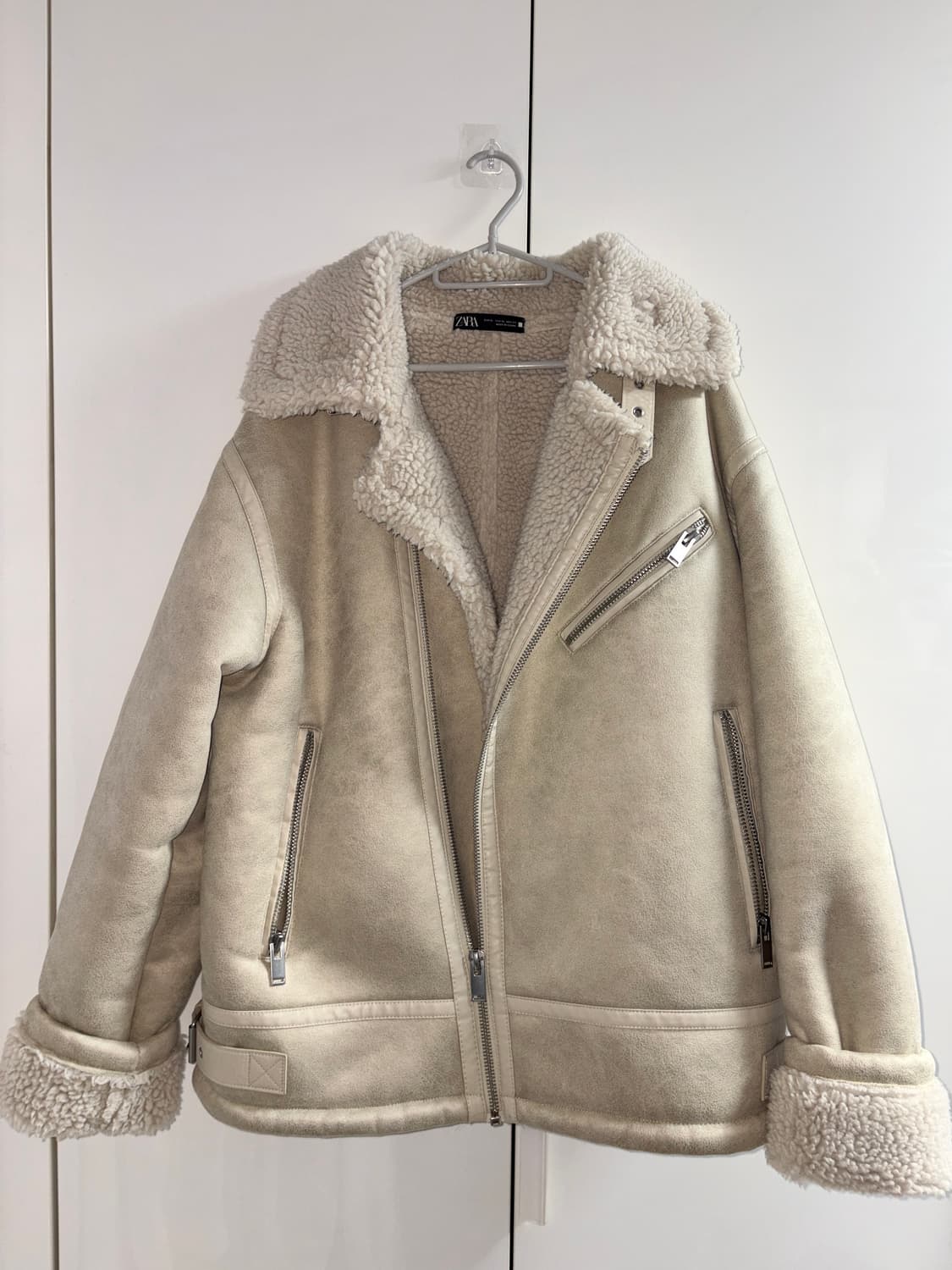 자라 무스탕 상품이미지1