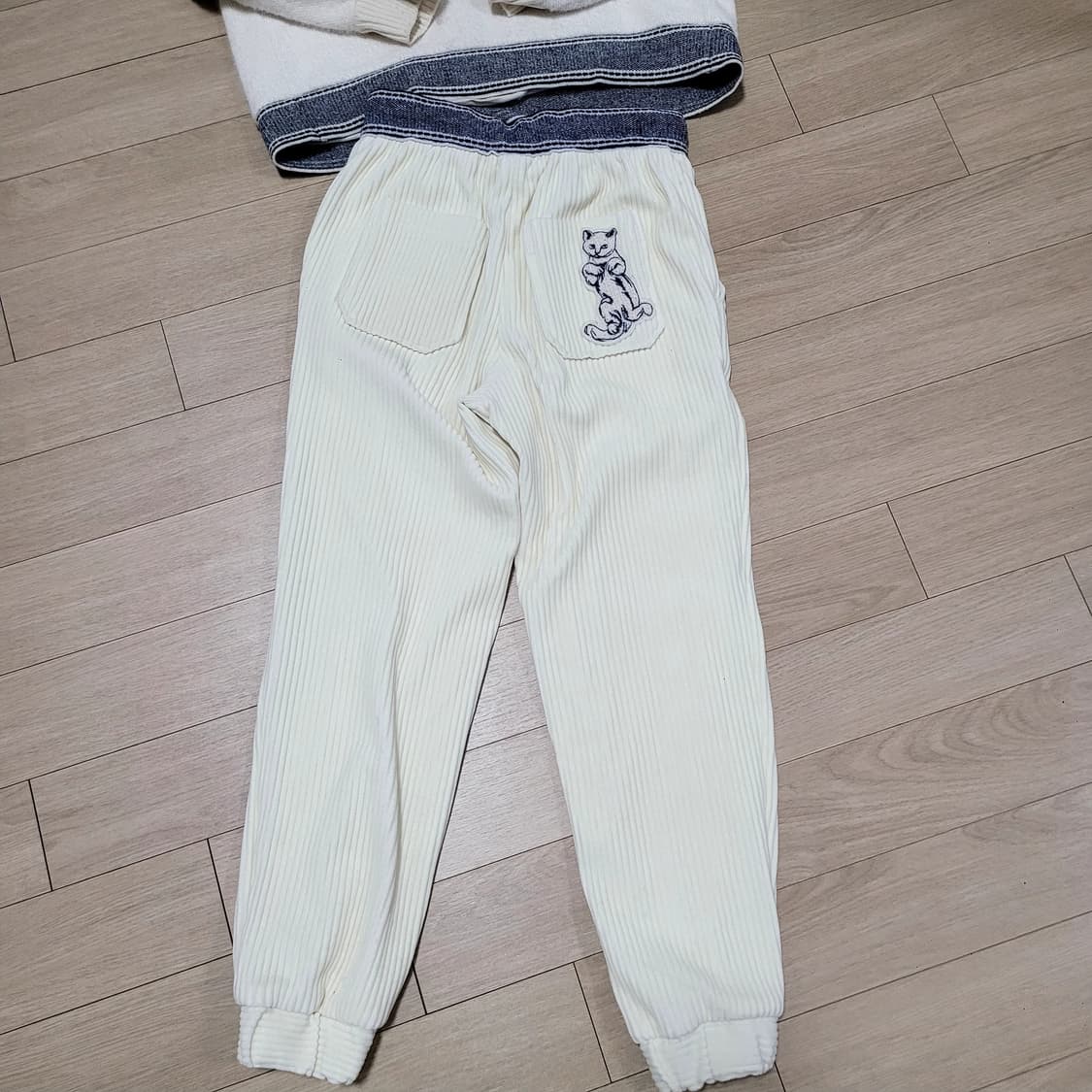 오즈세컨 니트셋트 상품이미지5