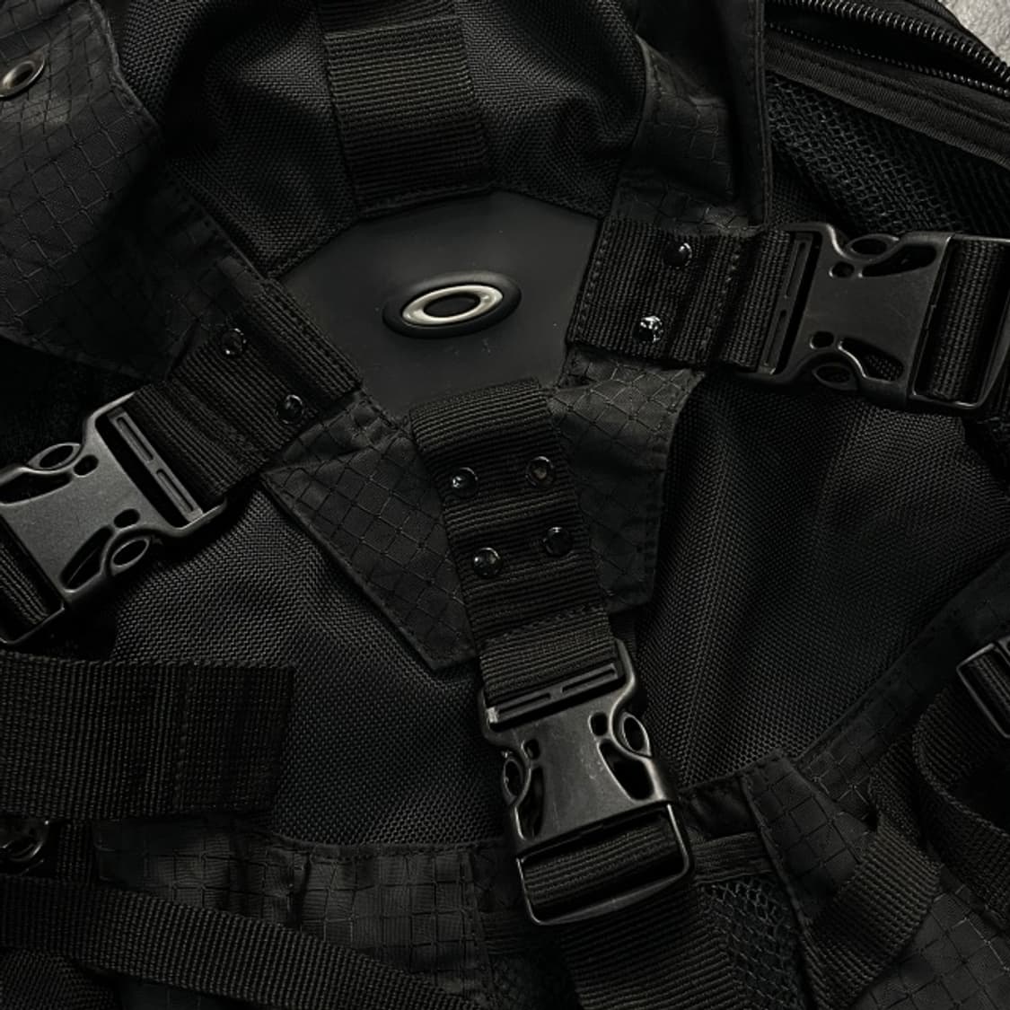 오클리 아이콘 백팩 상품이미지8