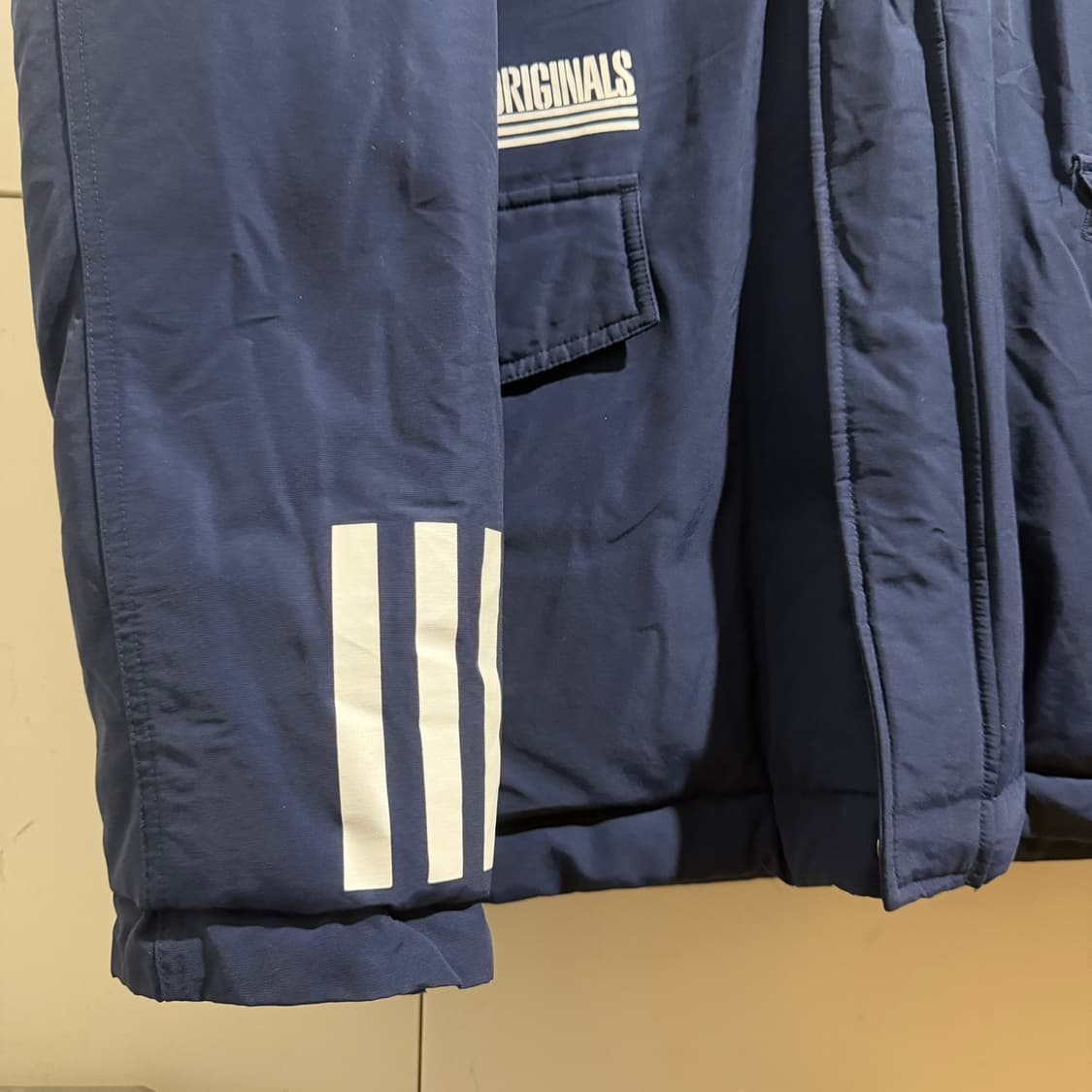 아디다스 패딩 자켓 상품이미지3