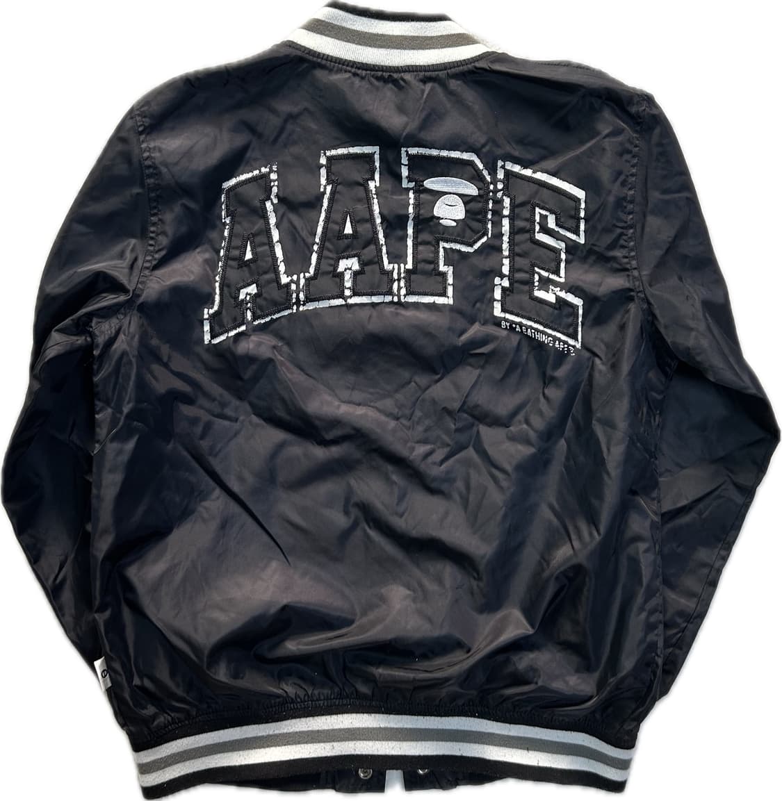 00s 베이프 에이프 카모 스타디움 자켓 상품이미지1