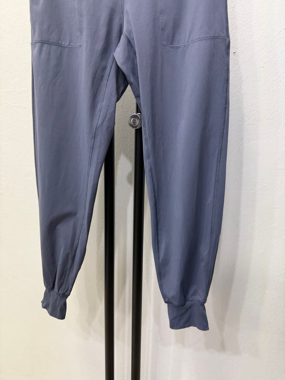 정품) 룰루레몬 여성 조거 트레이닝 바지 6 상품이미지3