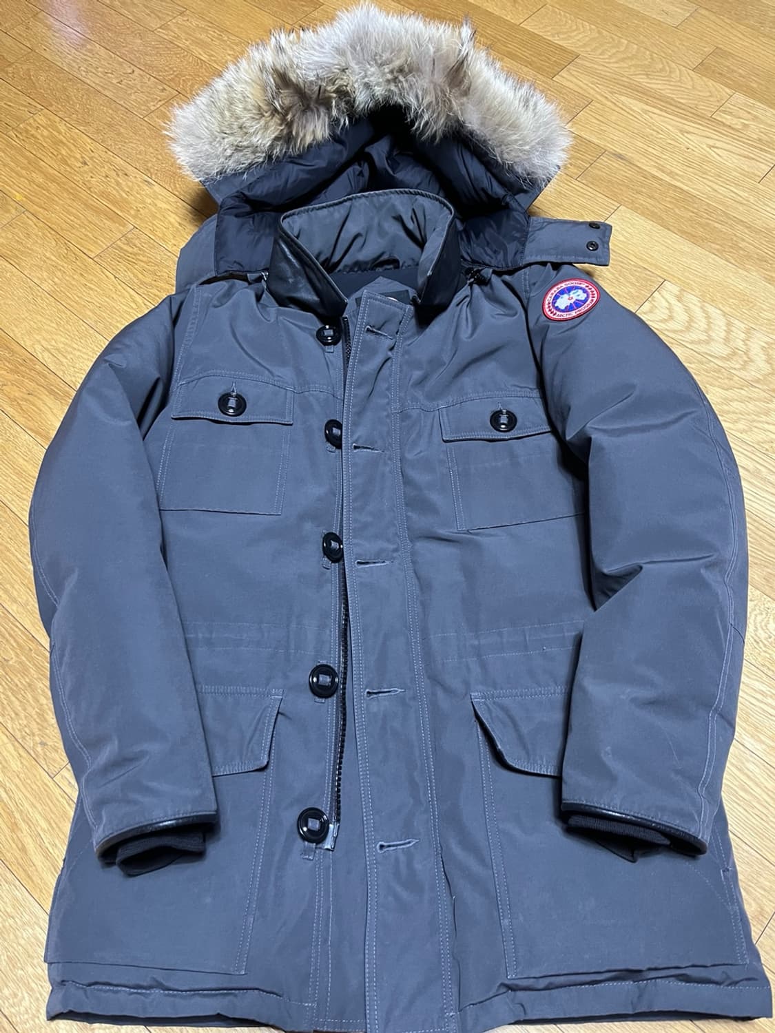 캐나다구스 밴프 파카 패딩 라쿤터 후드 버튼 다운 상품이미지1