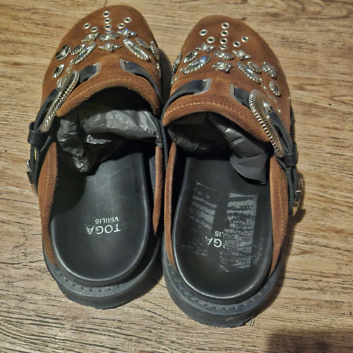 토가 비릴리스 스웨이드 뮬 42 상품이미지2