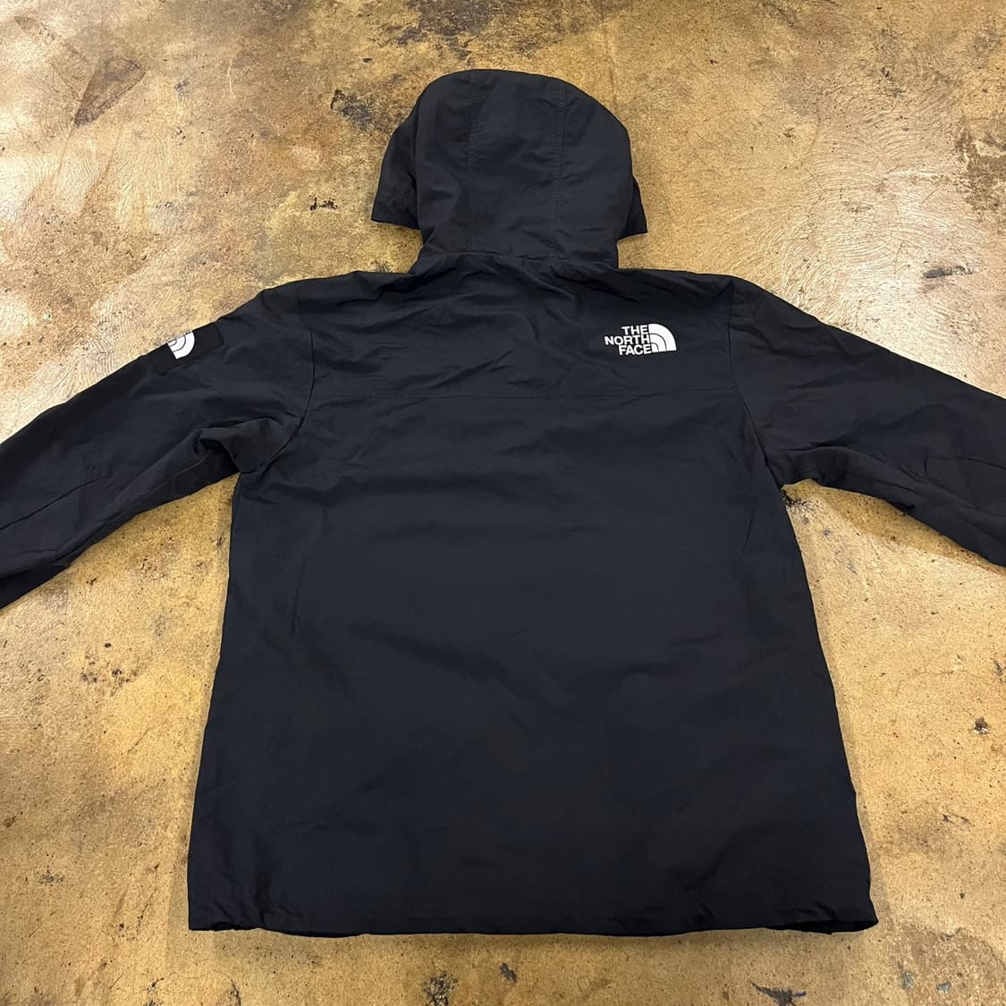 [정품/M] 노스페이스 블랙 후드 바람막이 자켓 b10 상품이미지4