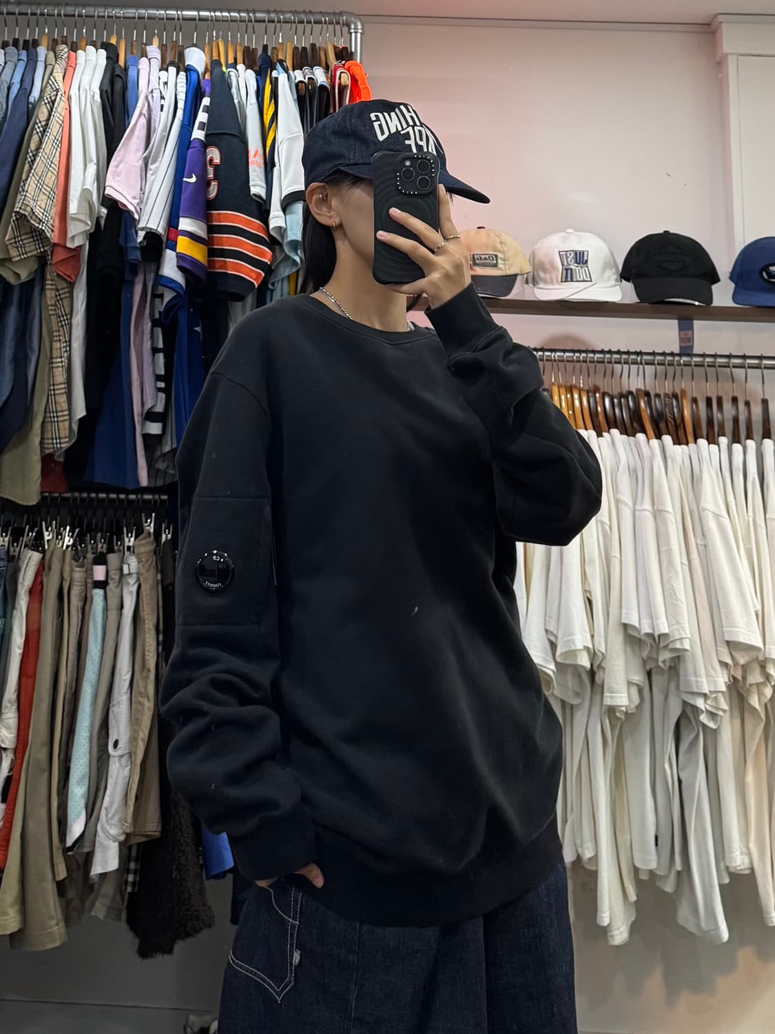 CP 컴퍼니 렌즈와펜 맨투맨 상품이미지5