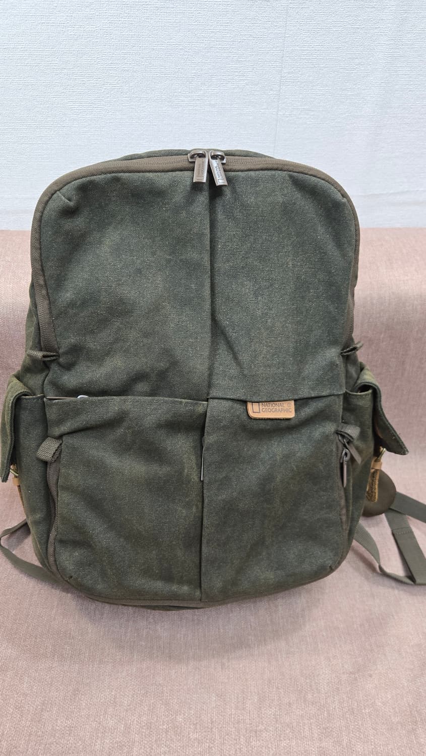 내셔널지오그래픽 NG A5270 카메라백팩 가방 PB06 상품이미지1
