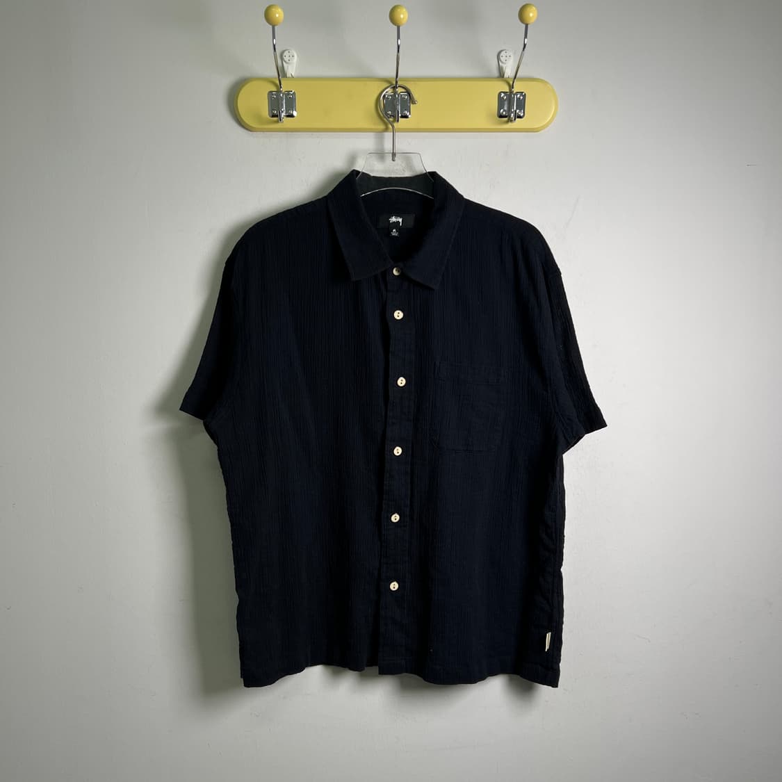 stussy 스투시 블랙 플리츠 반팔 셔츠 M 상품이미지1