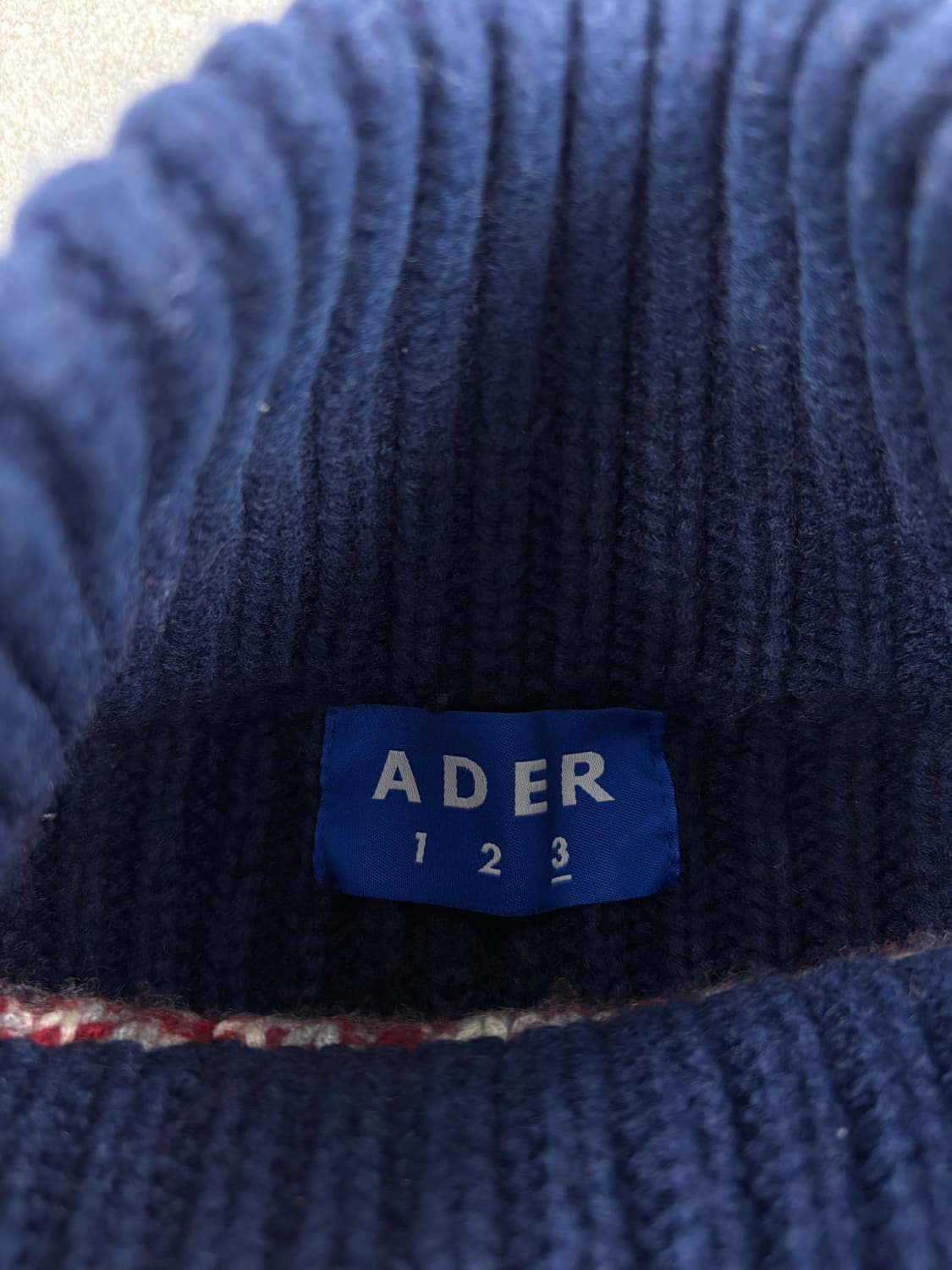 아더에러 니트  상품이미지2